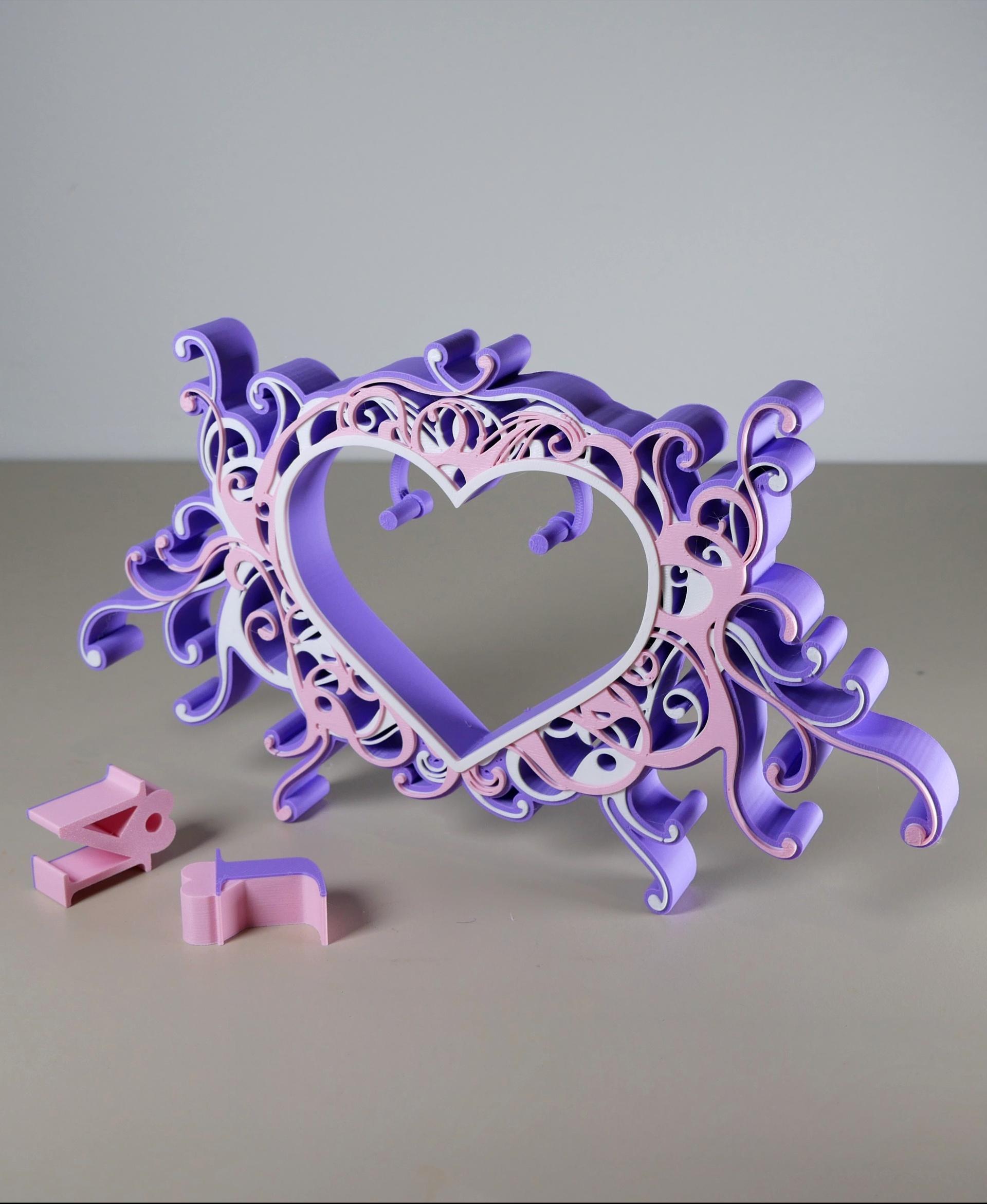 Valentine Heart Ornament (customisable) 3d model