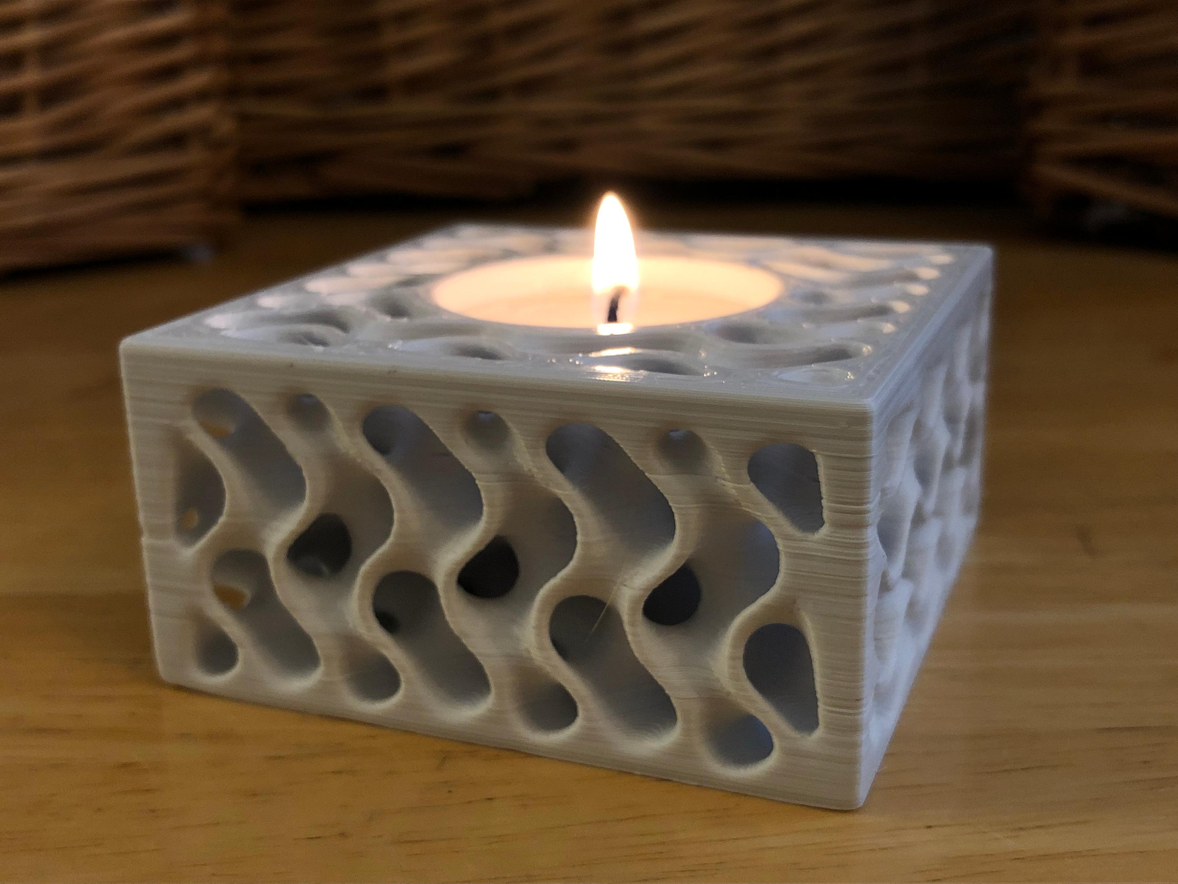 Gyroid Tealight Holder 3d model