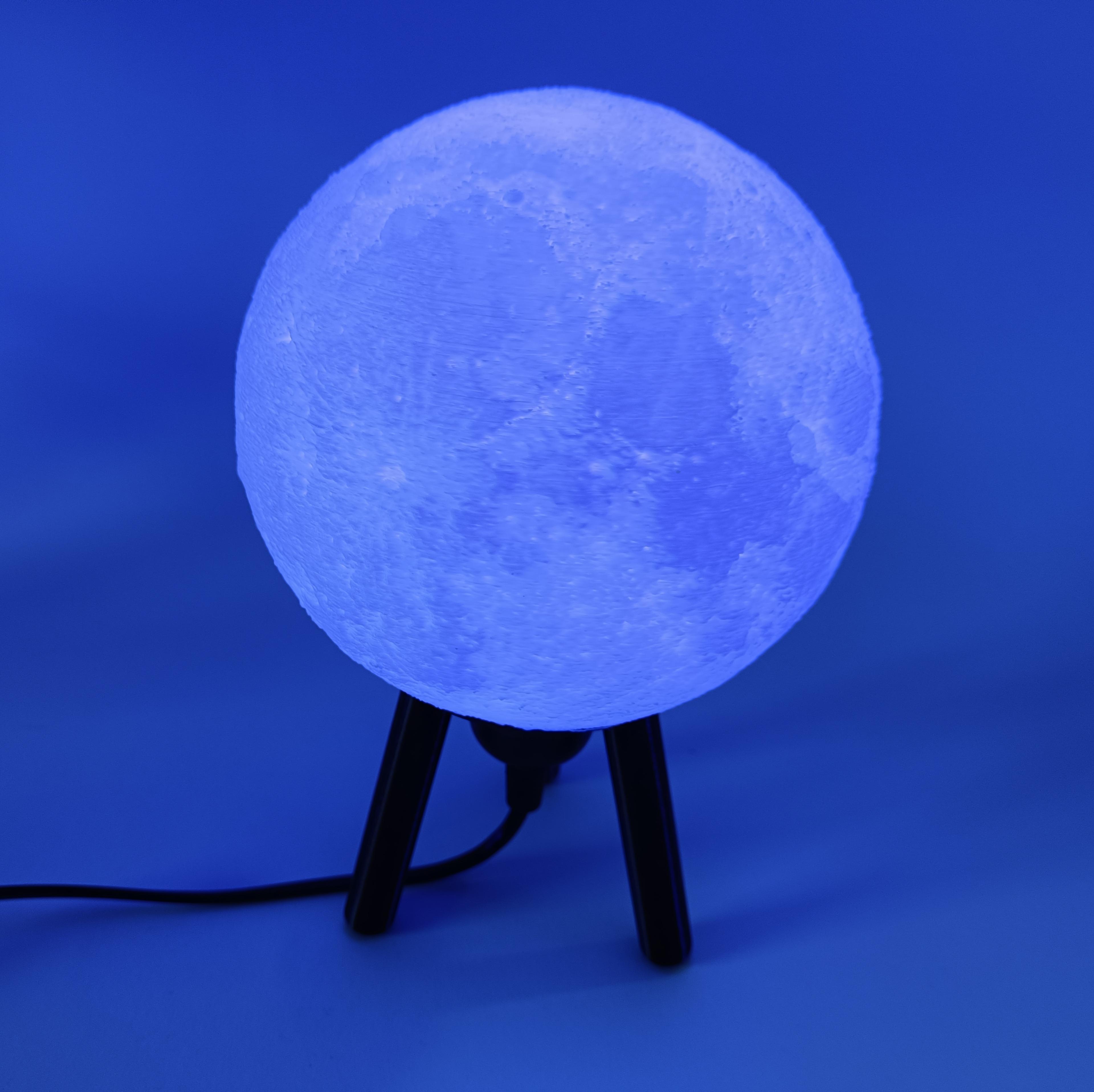 Hybrid Hanging/Desk Moon Lamp 3d model