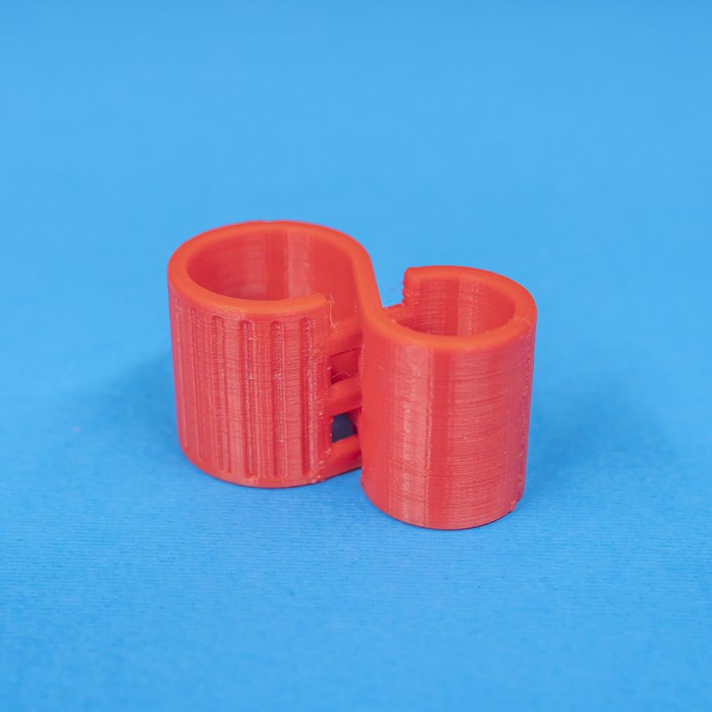 Figure 8 Compliant Clips 3d model