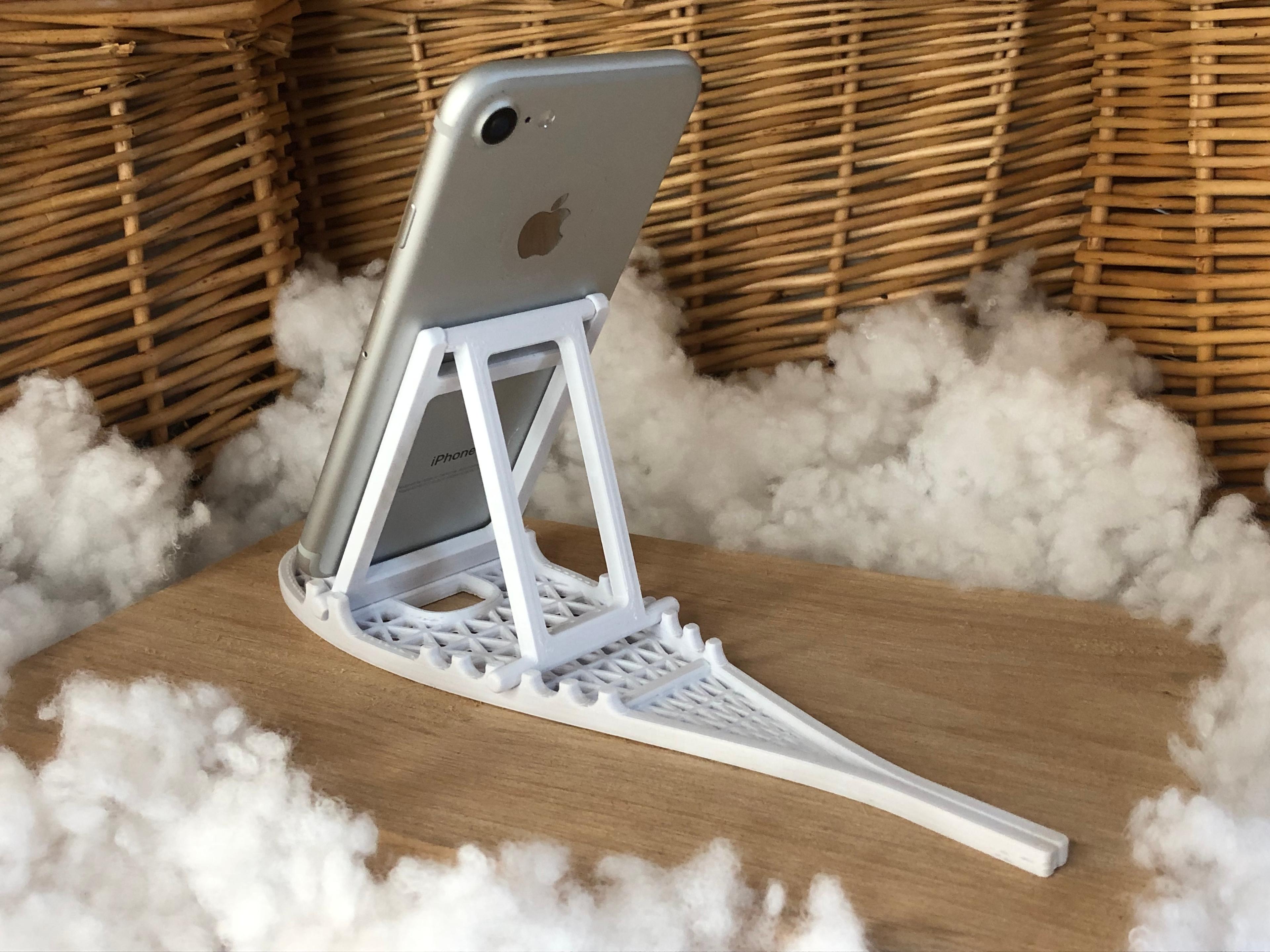 Snowshoe Phone Holder 3d model