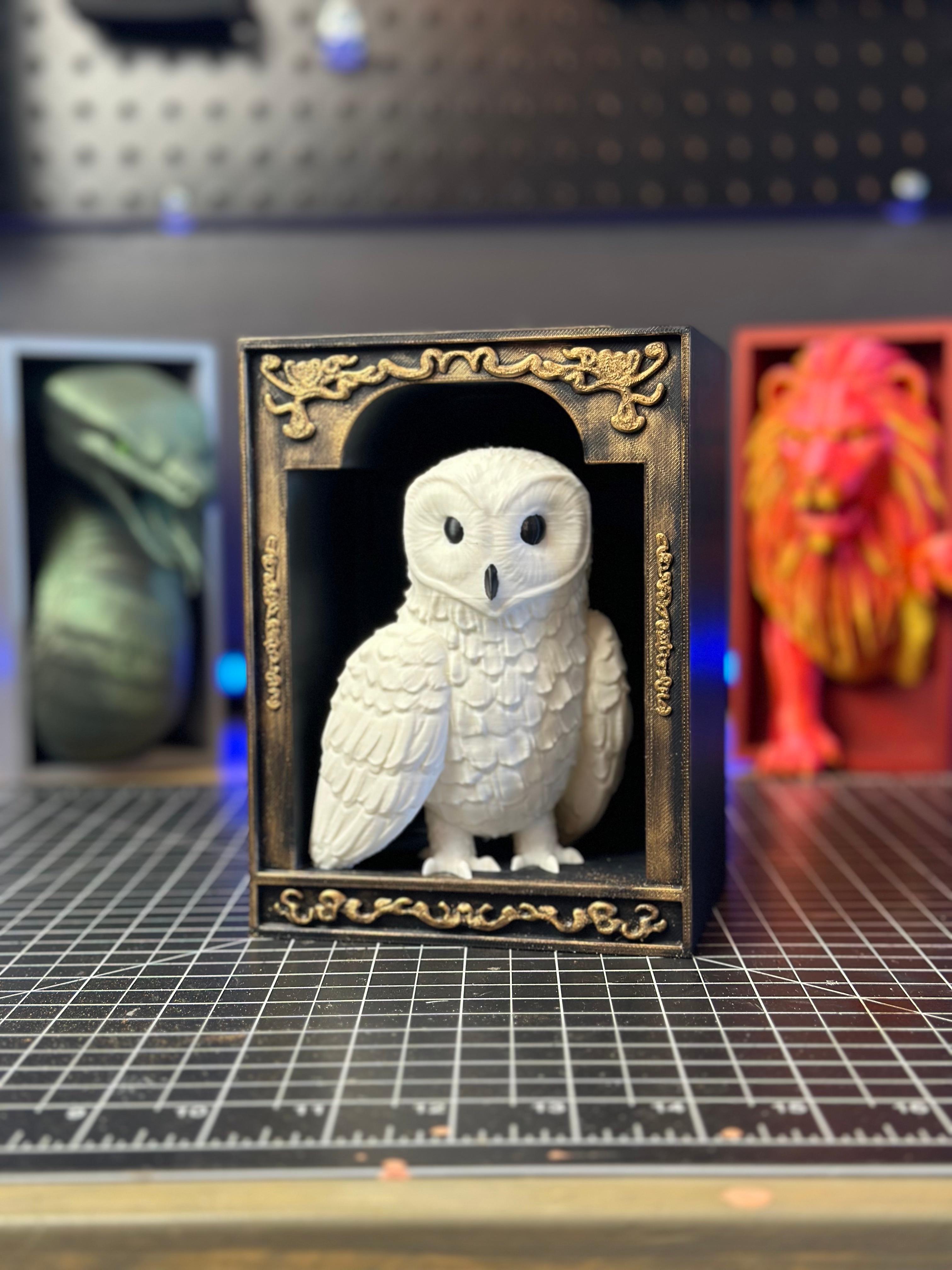 Snowy Owl Book Nook: Hedwig Inspired 3d model