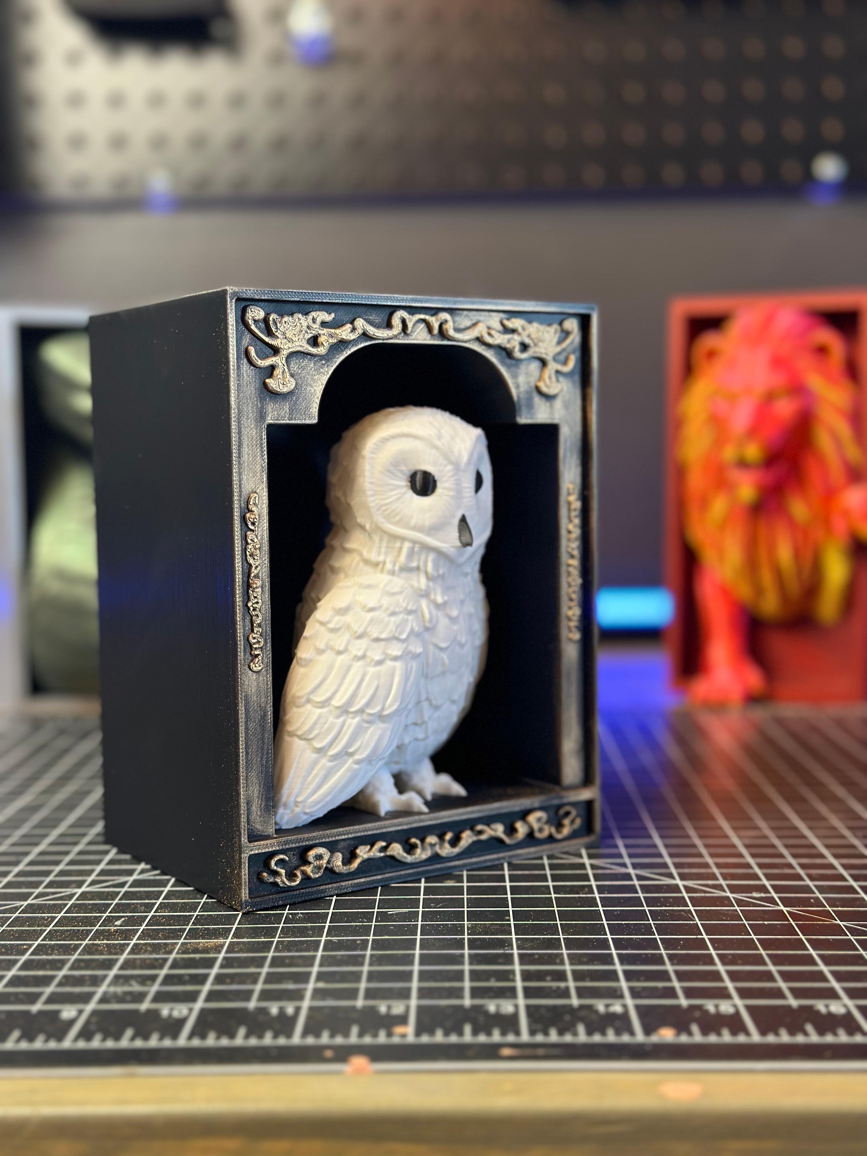 Snowy Owl Book Nook: Hedwig Inspired 3d model