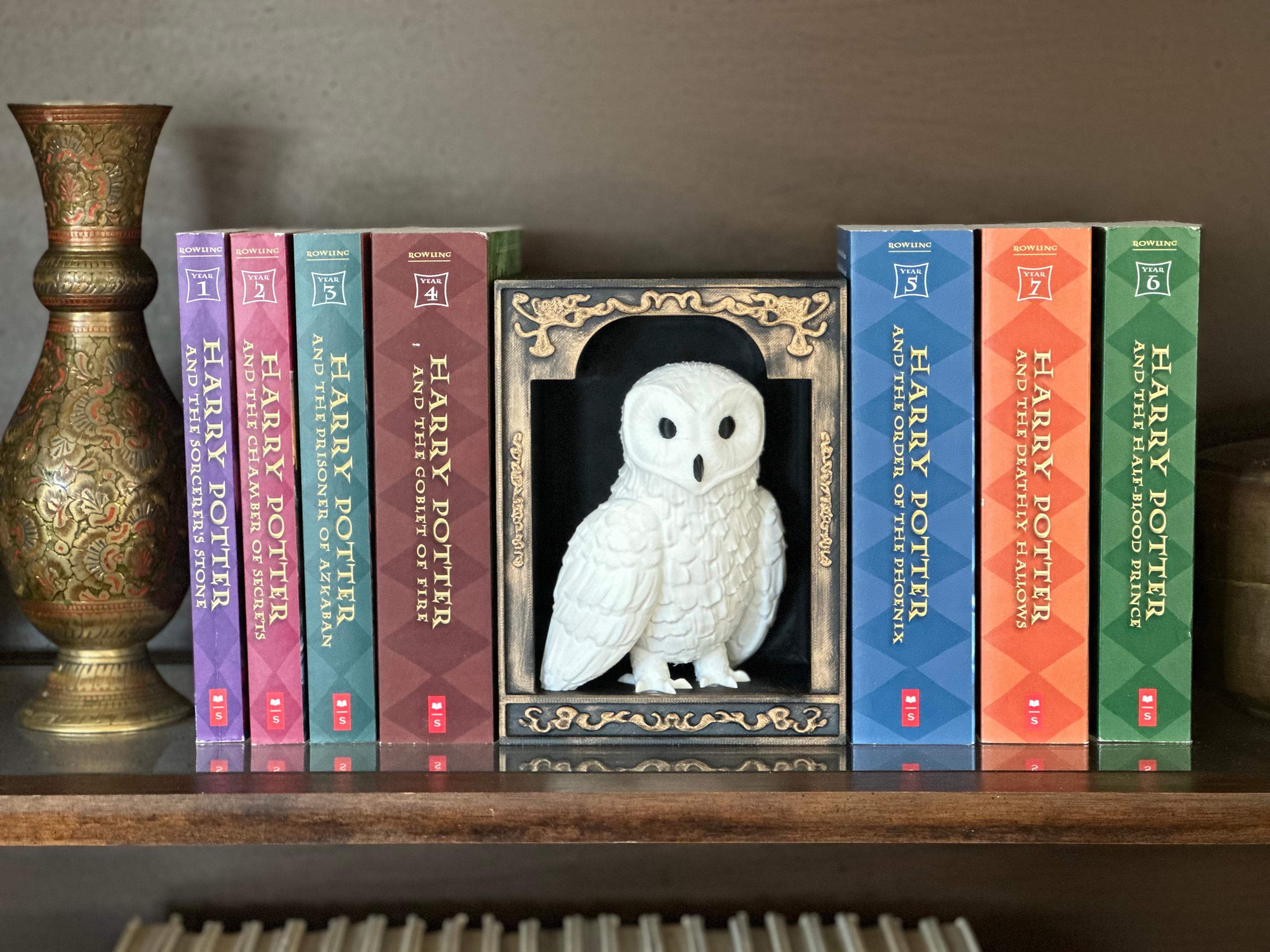 Snowy Owl Book Nook: Hedwig Inspired 3d model