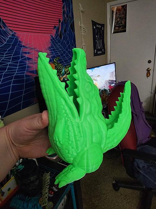 Gator Pen Cup (Print in place)  3d model