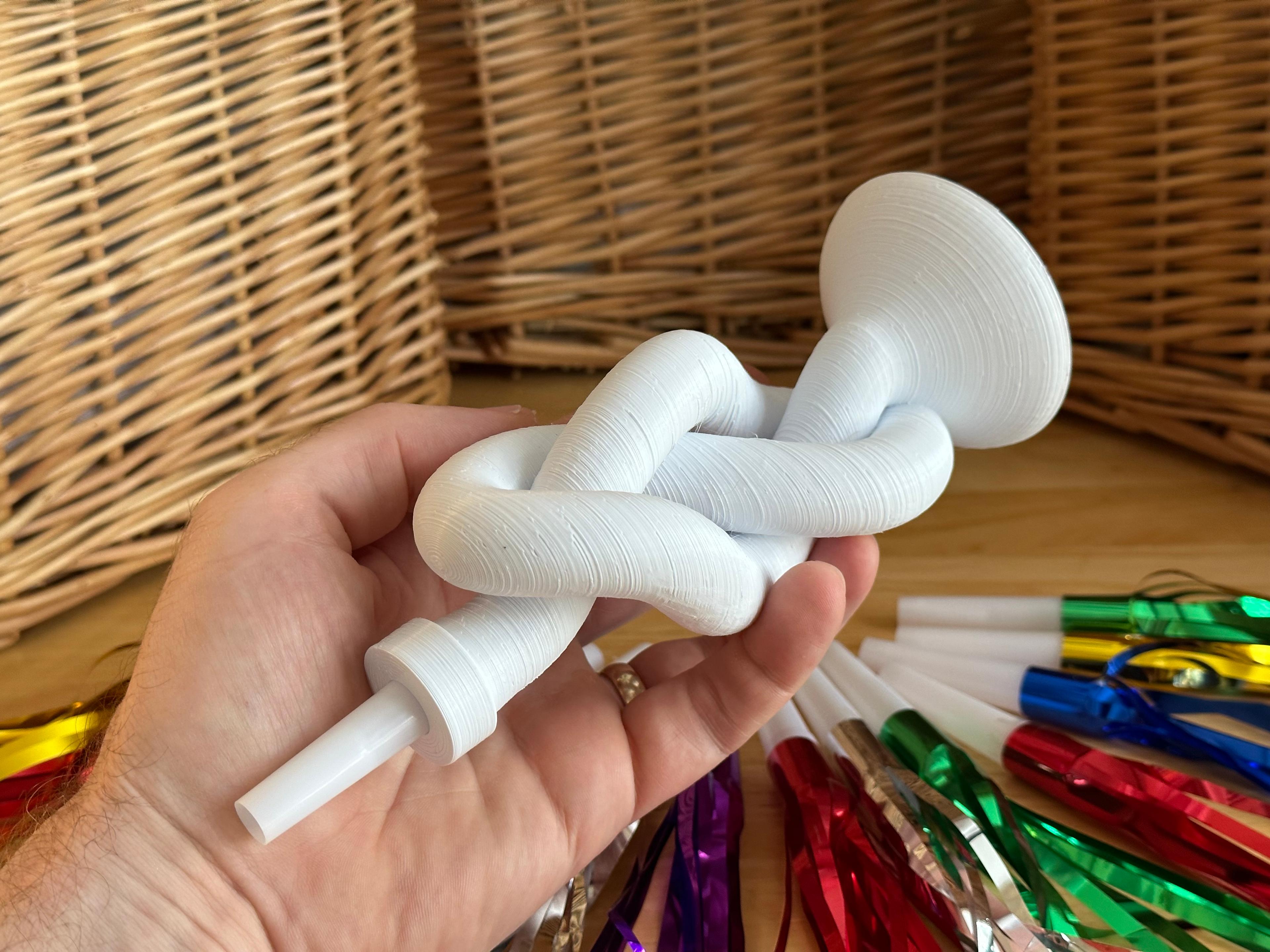 Knot a Noisemaker 3d model