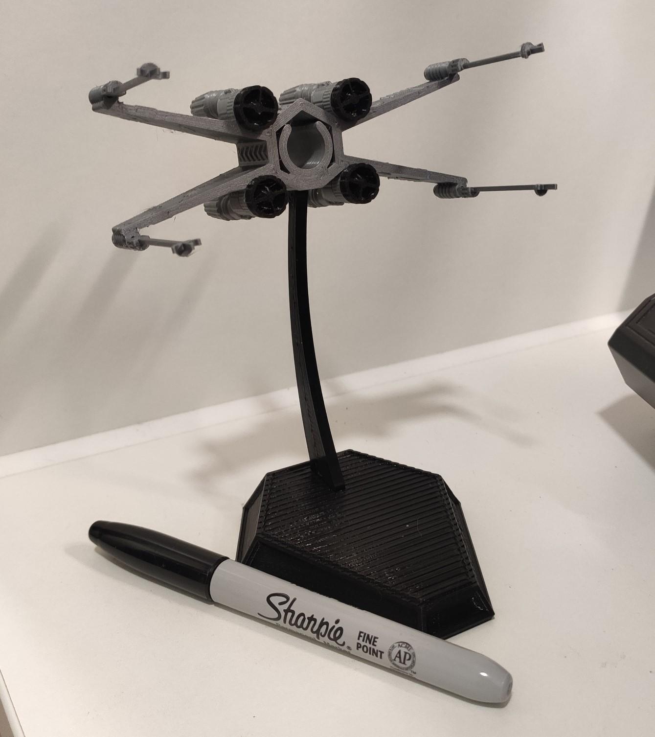 X-Wing Pen Stand #FunctionalArt 3d model