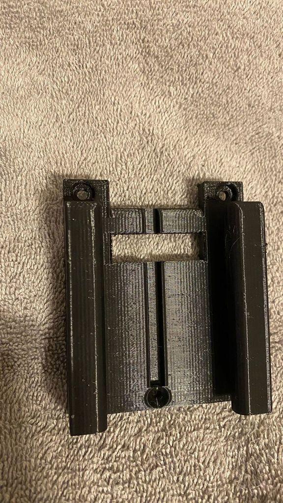 Black&Decker 18V Battery Holder/Wall Mount  3d model