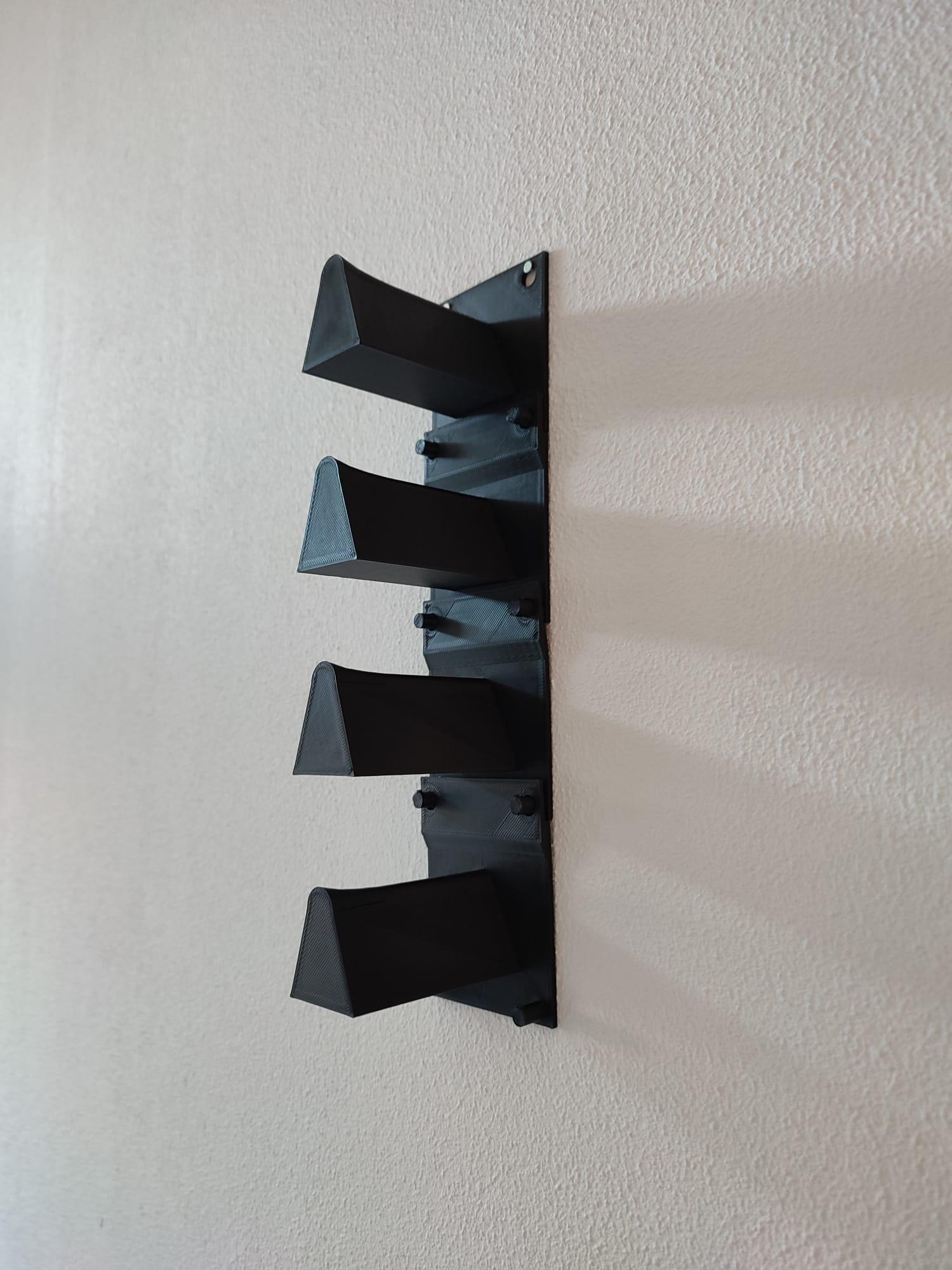 Extendable sunglass wall mount 3d model