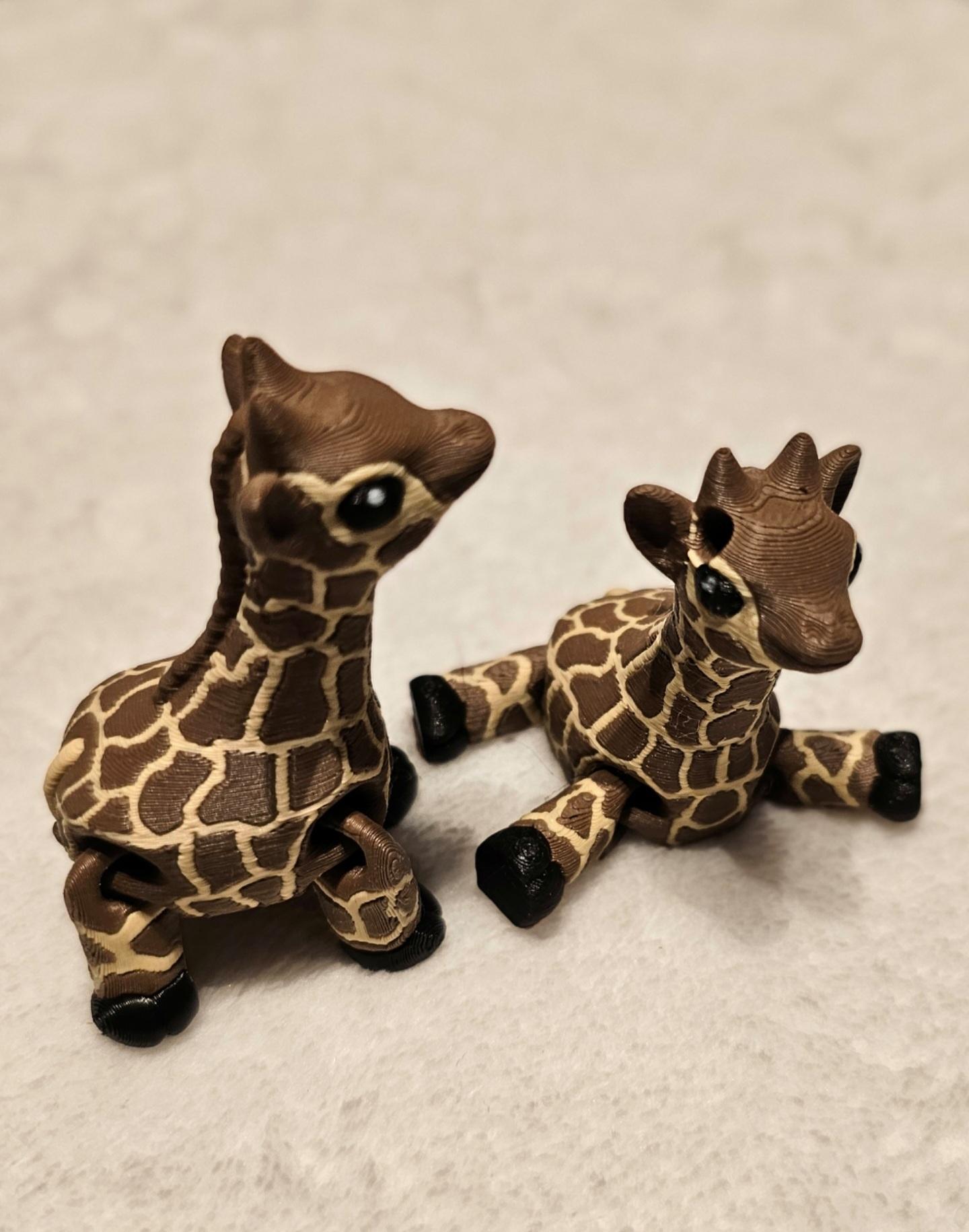 Giraffe Keychain 3d model