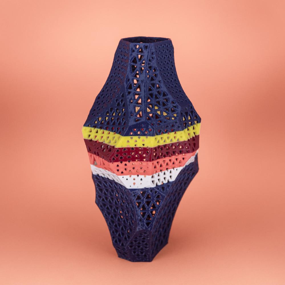 Wireframe Flint Vase 3d model