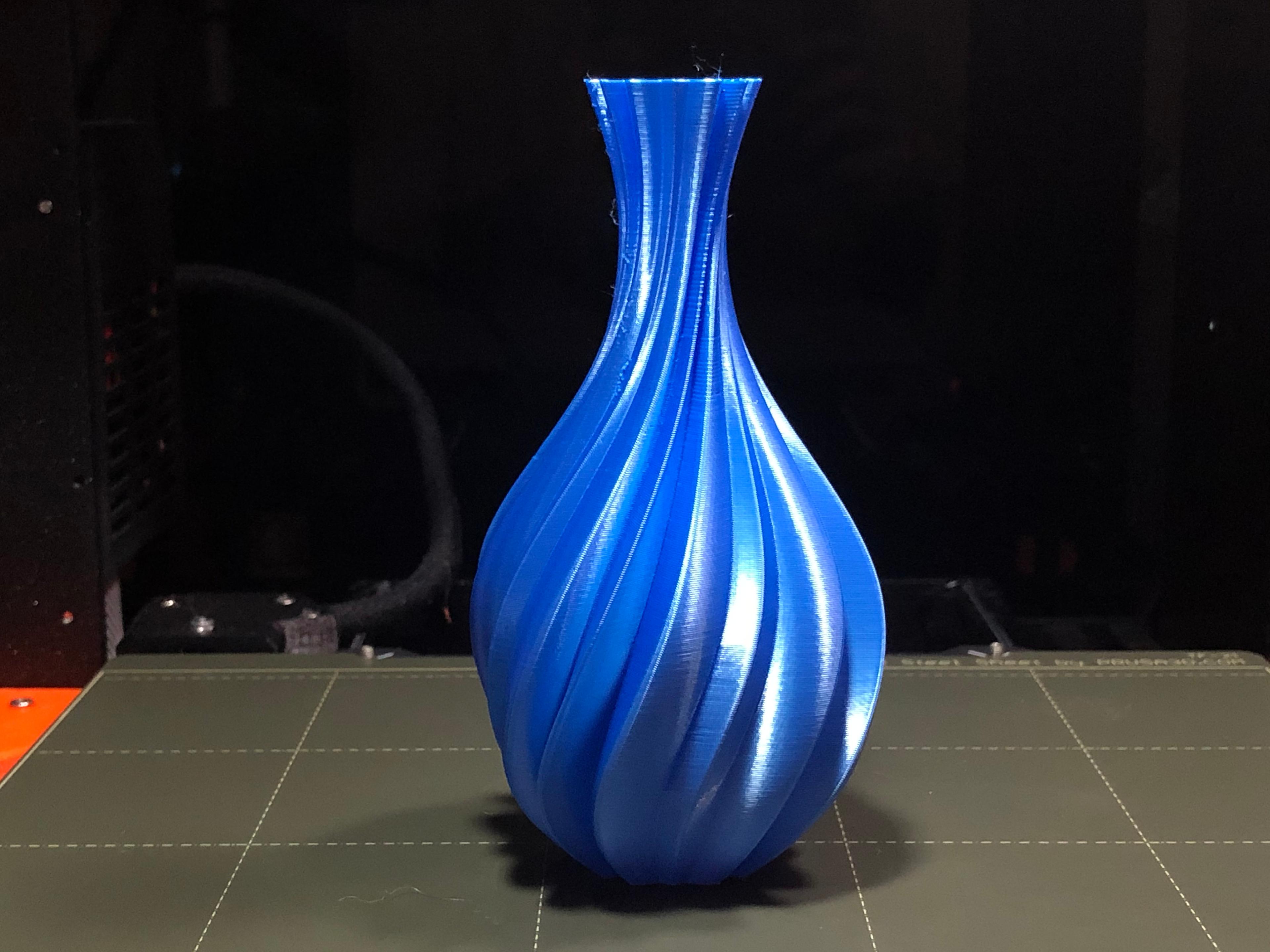 CROWN VASE 3d model