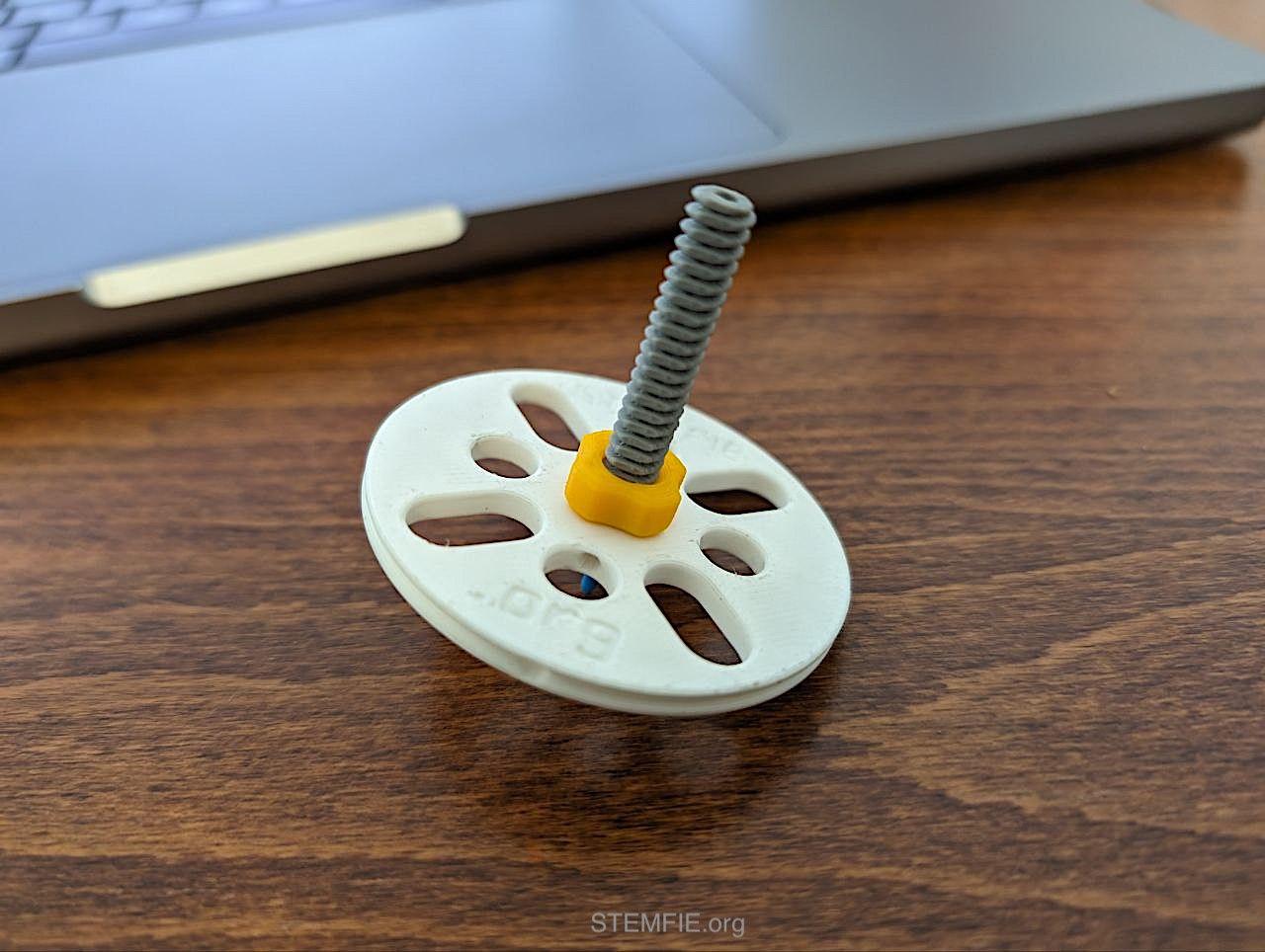 STEMFIE Spinning Top [washer] 3d model