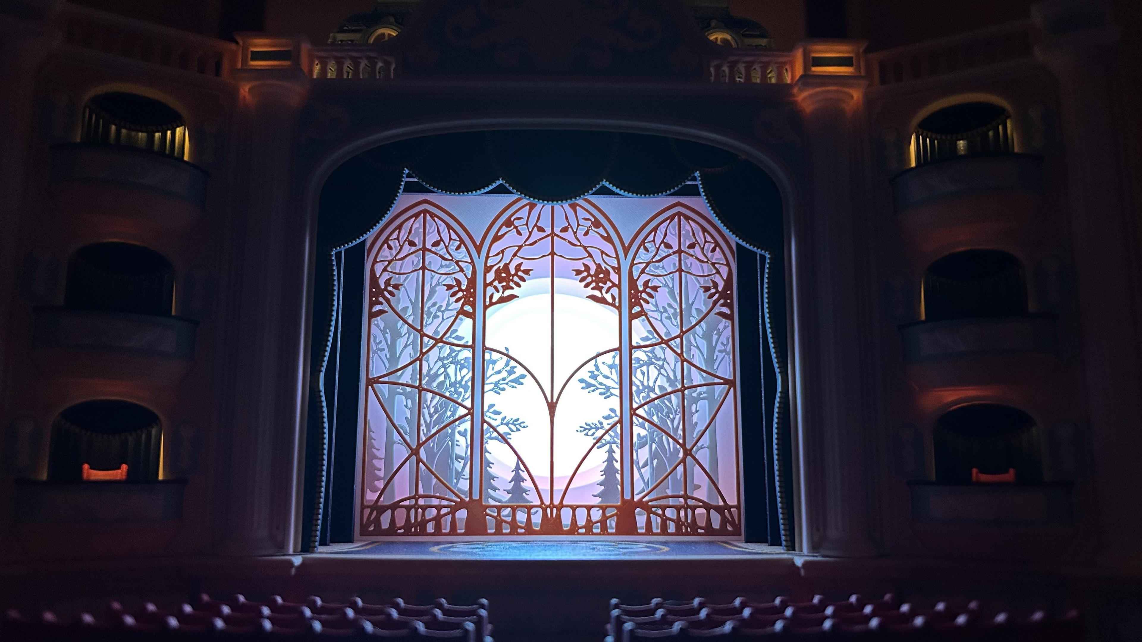 The Theatre (Light box / phone Cinema & Puppets Theatre) 3d model