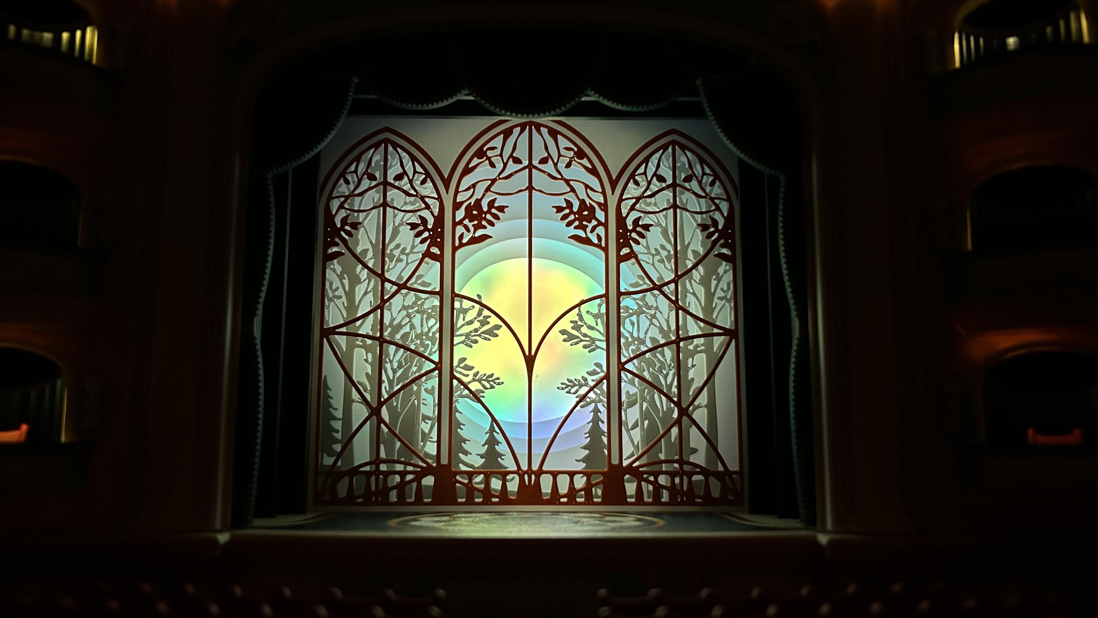 The Theatre (Light box / phone Cinema & Puppets Theatre) 3d model