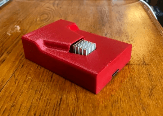 Sleeve case for Raspberry Pi 2, 3 & 4 with heatsink gap 3d model