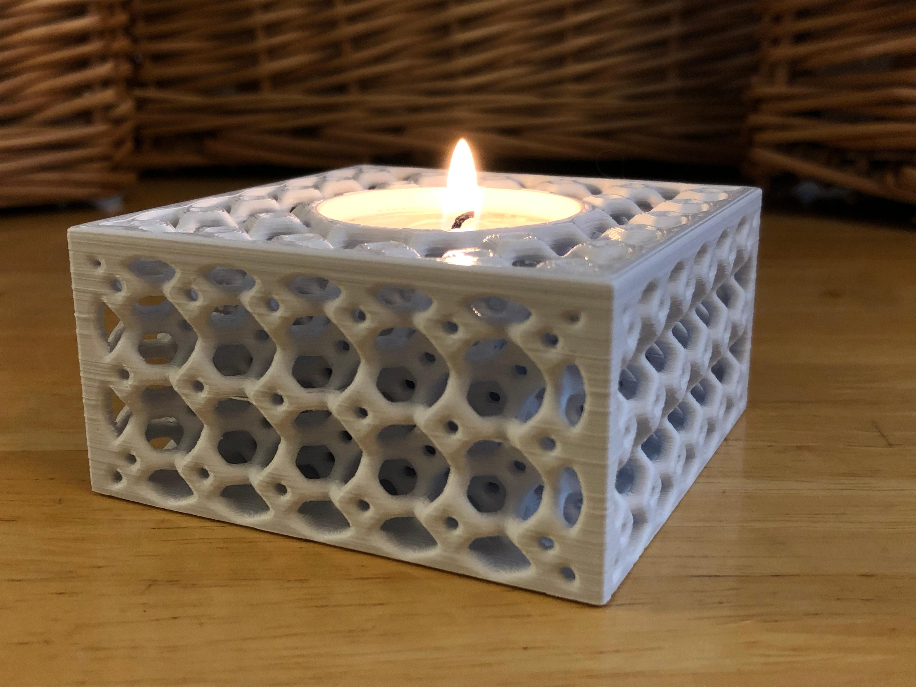 Kelvin Tealight Holder 3d model