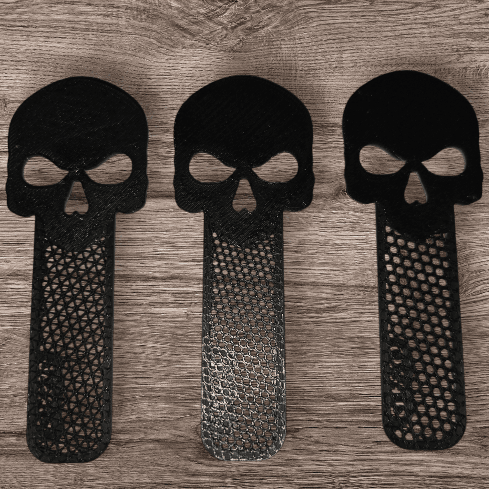 Skull Infill Bookmark 3d model