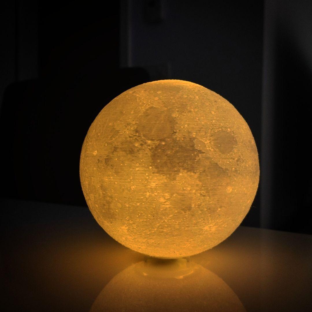 NASA Moon Lamp With Tealights 3d model