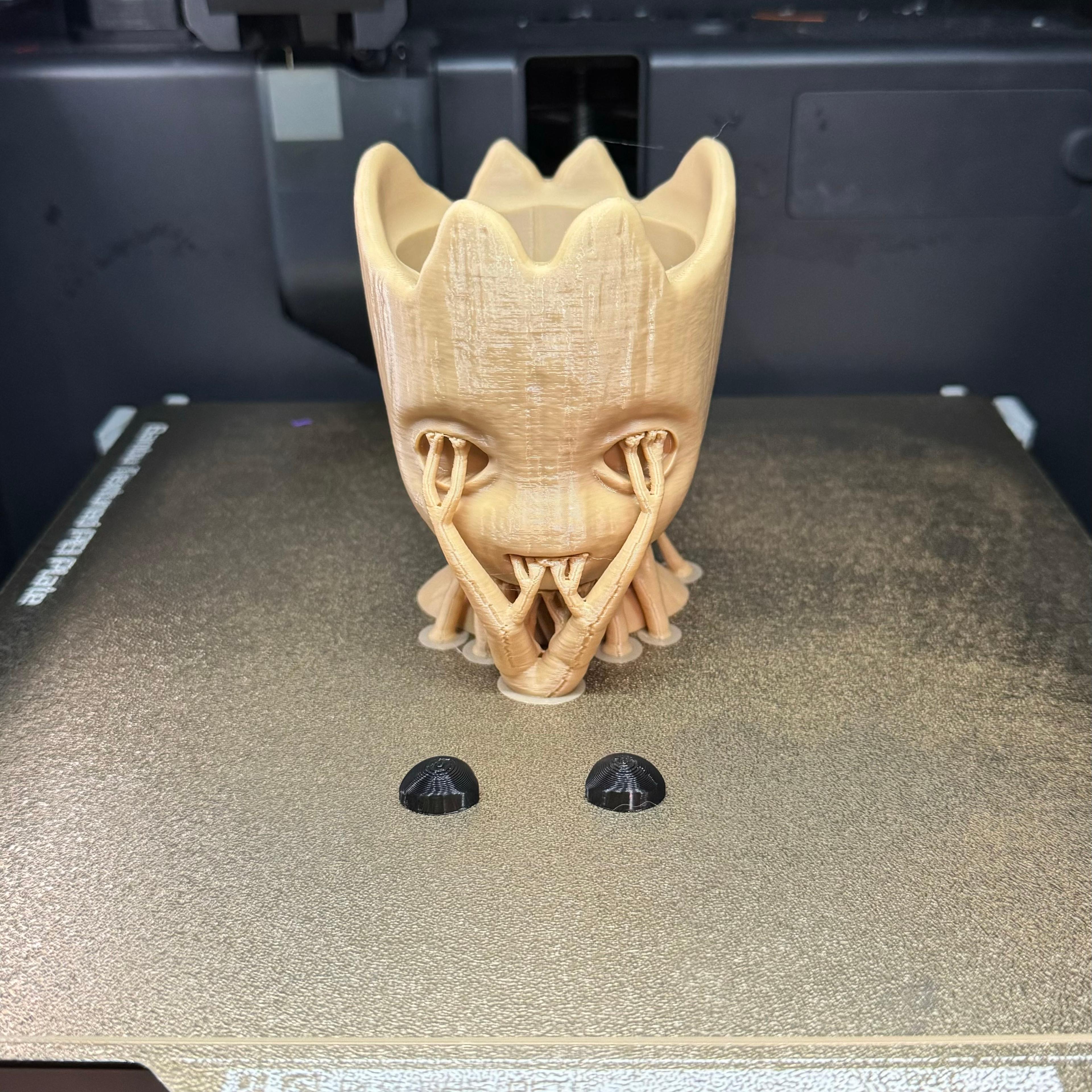 Baby Groot Planter - Multi Part Model 3d model