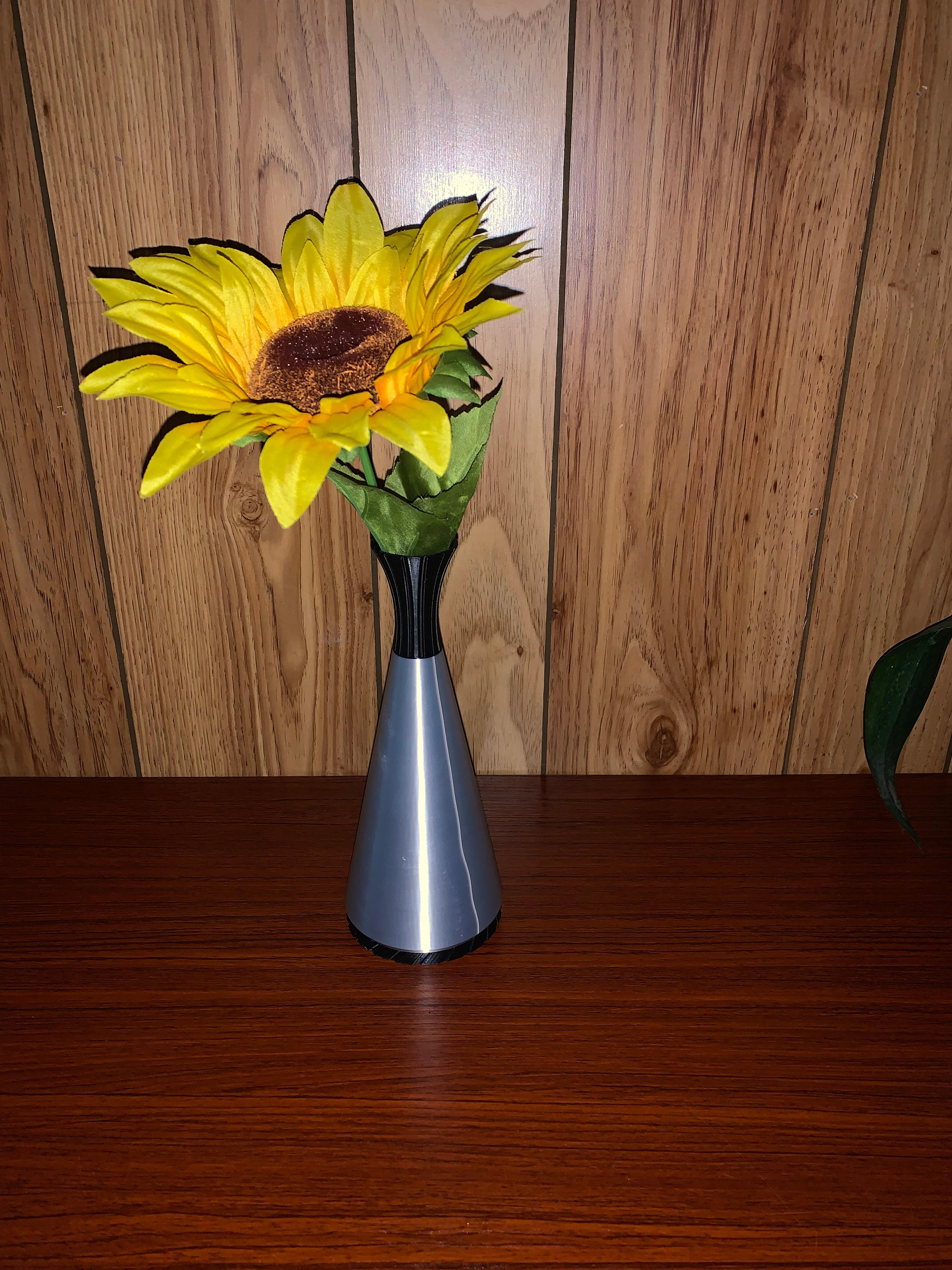 Longview Vase 3d model