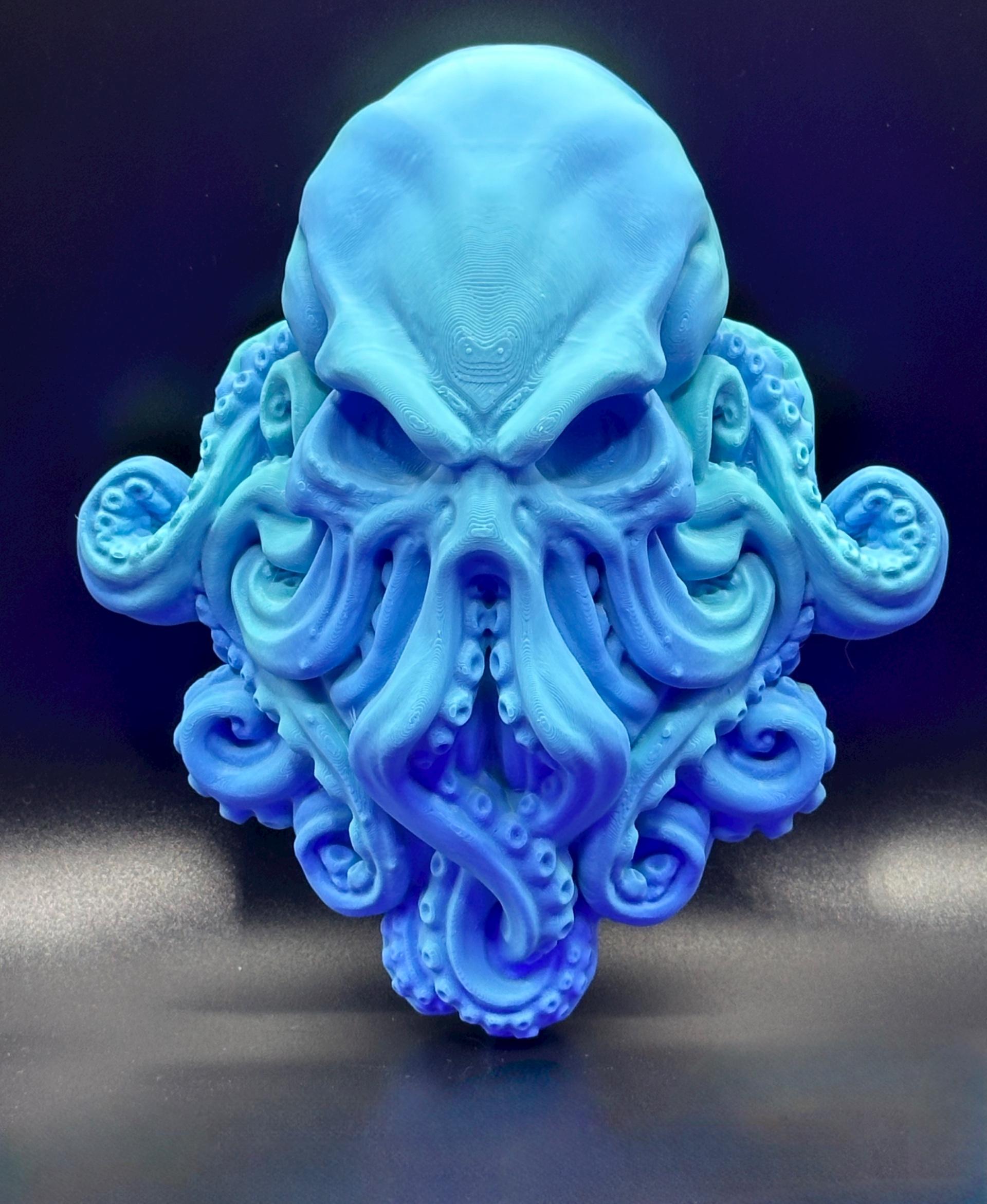 Cthulhu - Wall Decoration - Printed on Bambu X1C at .08 Layer Height W/Bambu PLA Basic Gradient Ocean Meadow - 3d model