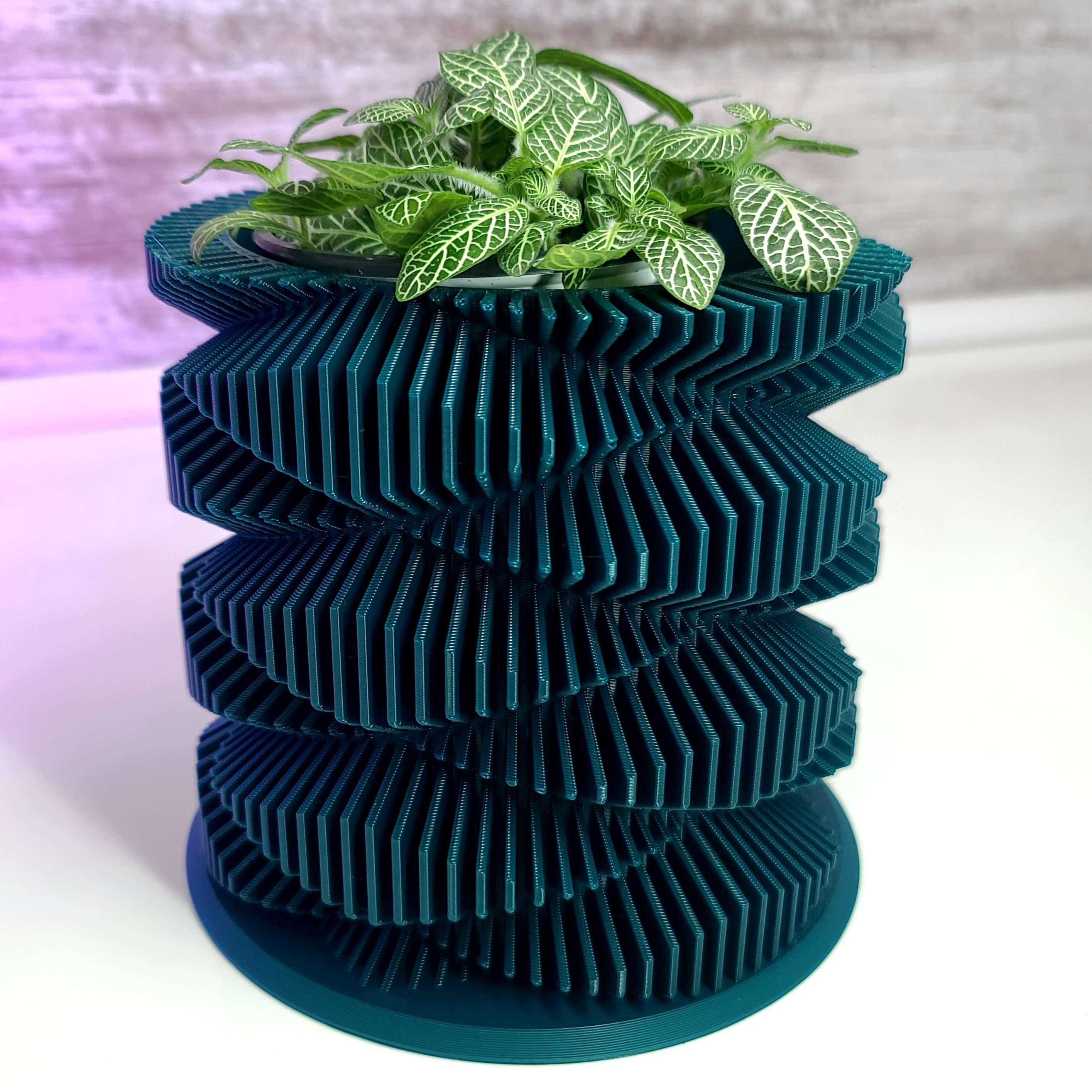 Fantastic Planter - Double Twist - Thangs Exclusive 3d model