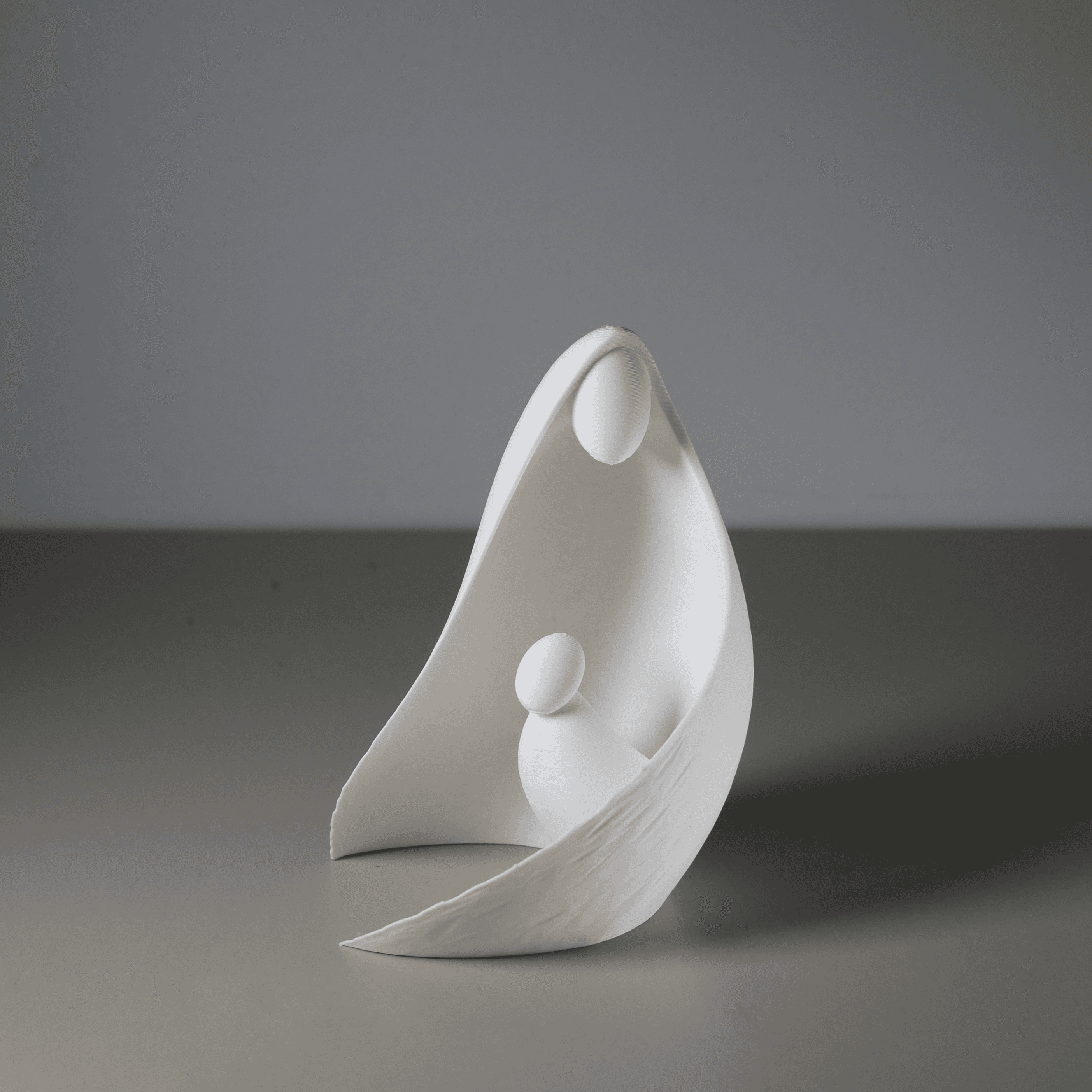 Mother and Child Ornament 3d model