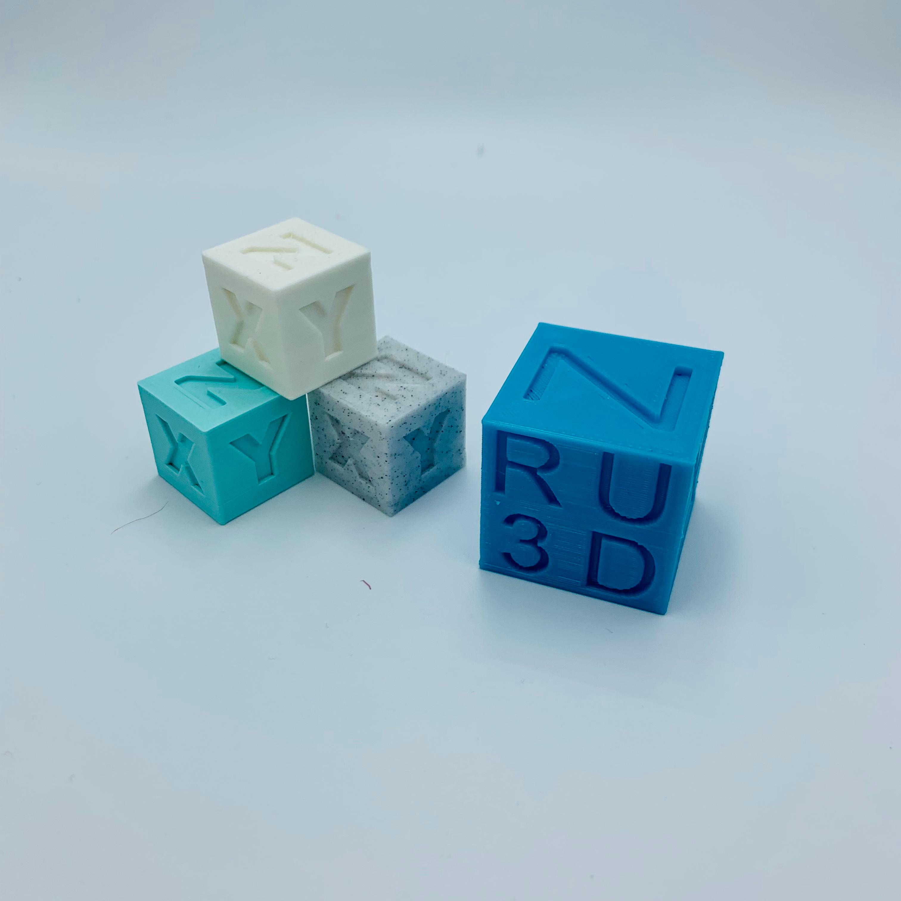 Test Cube 20x20 mm by R U 3D.stl 3d model