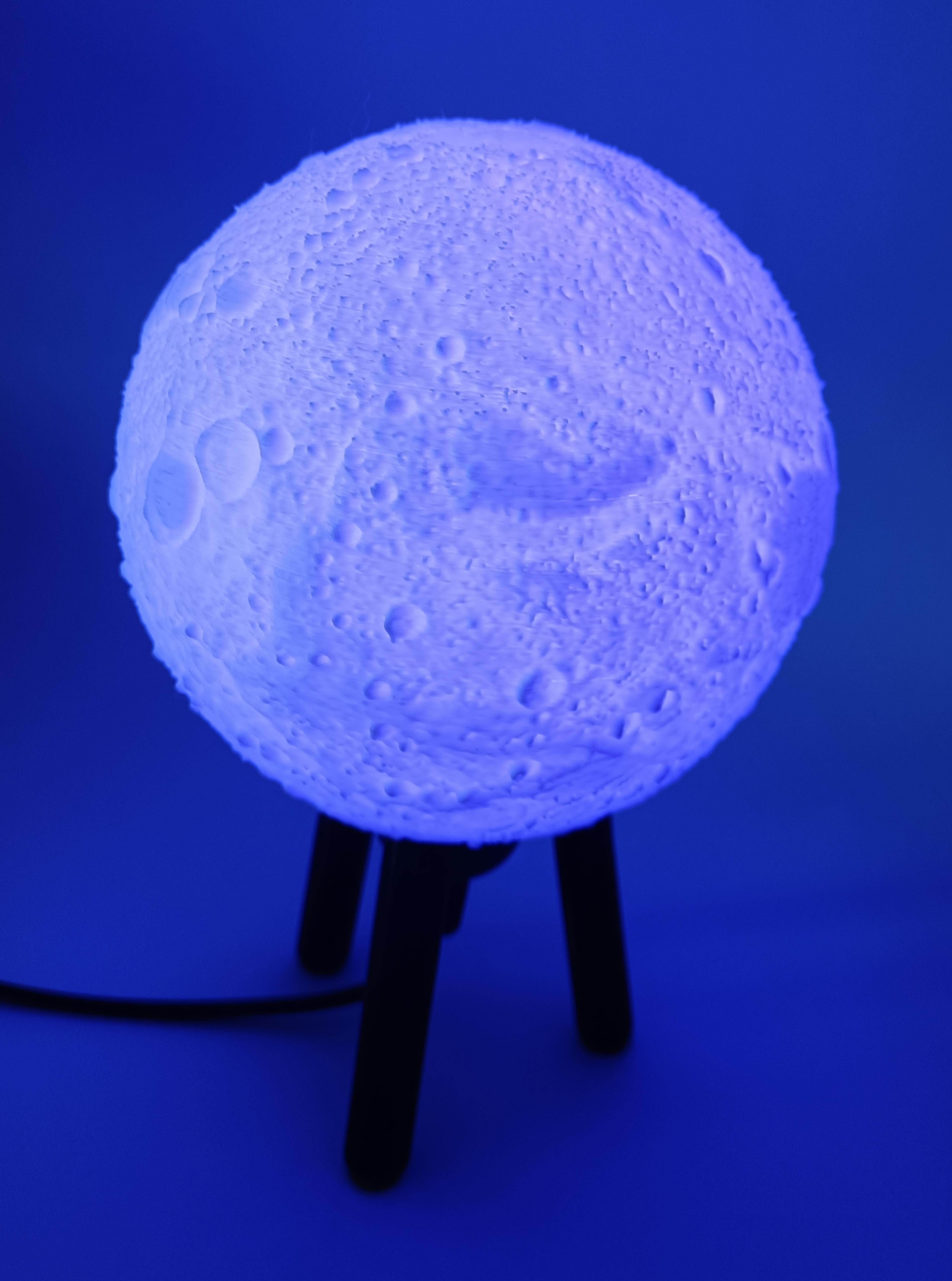 Hybrid Hanging/Desk Comet Vesta Lamp 3d model