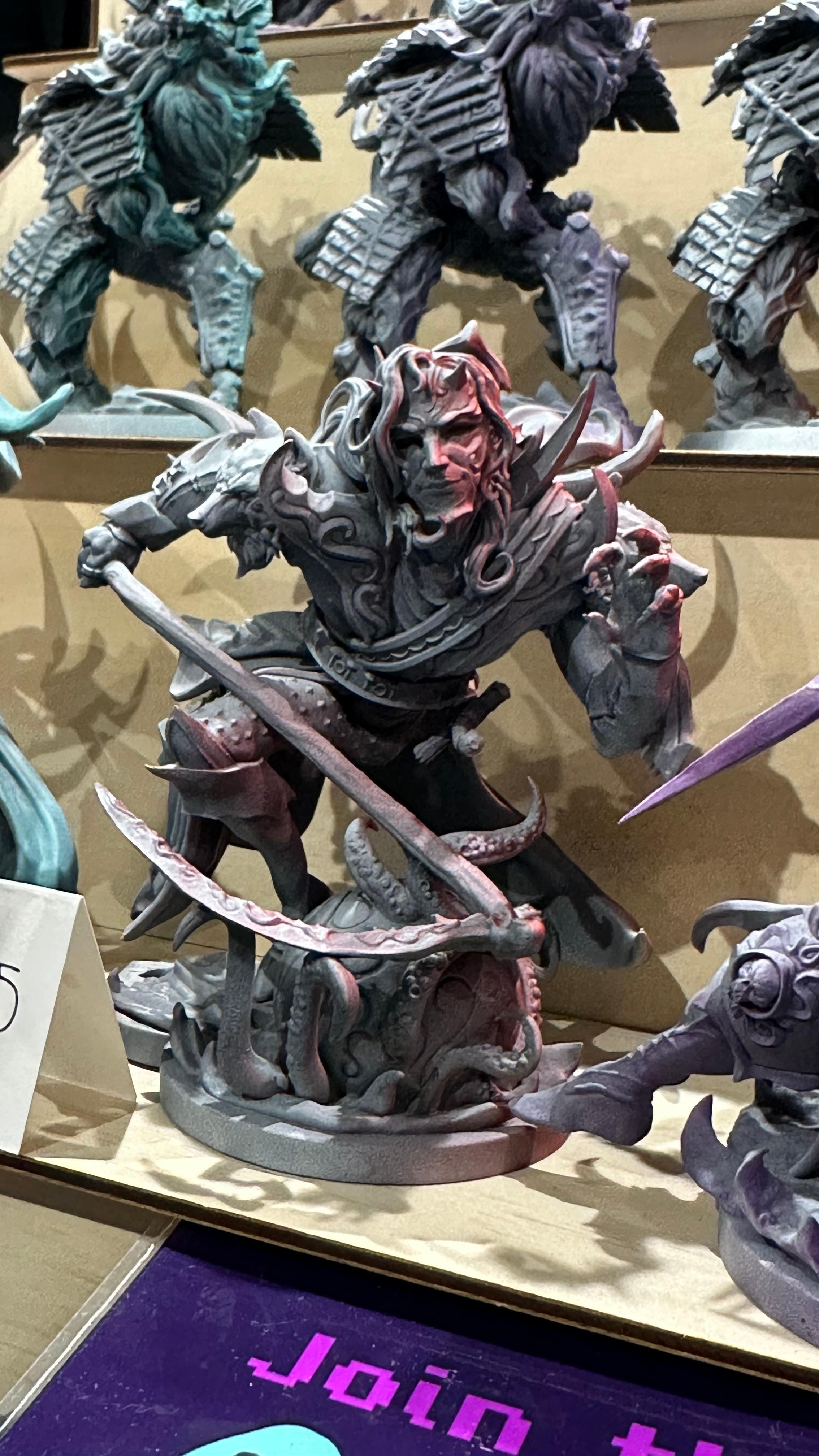 Soul Collector - Soul Collector. Approx 11cm tall, printed in Elegoo 8K space grey resin with a light zenithal paint finish. Photo taken at my Supanova stall in Sydney, Australia in June 2024.   - 3d model