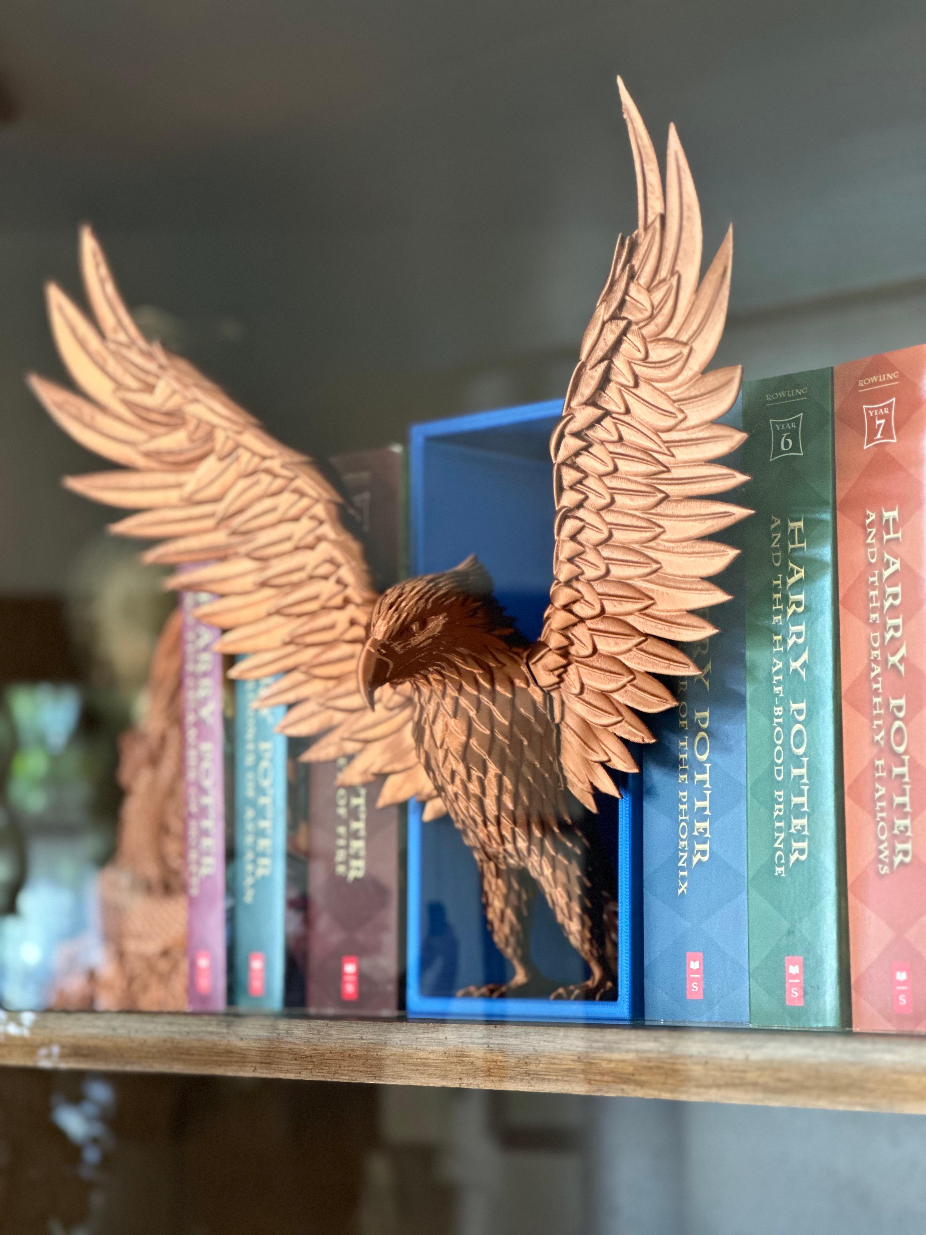 Eagle Emerging- Ravenclaw Inspired Book Nook 3d model