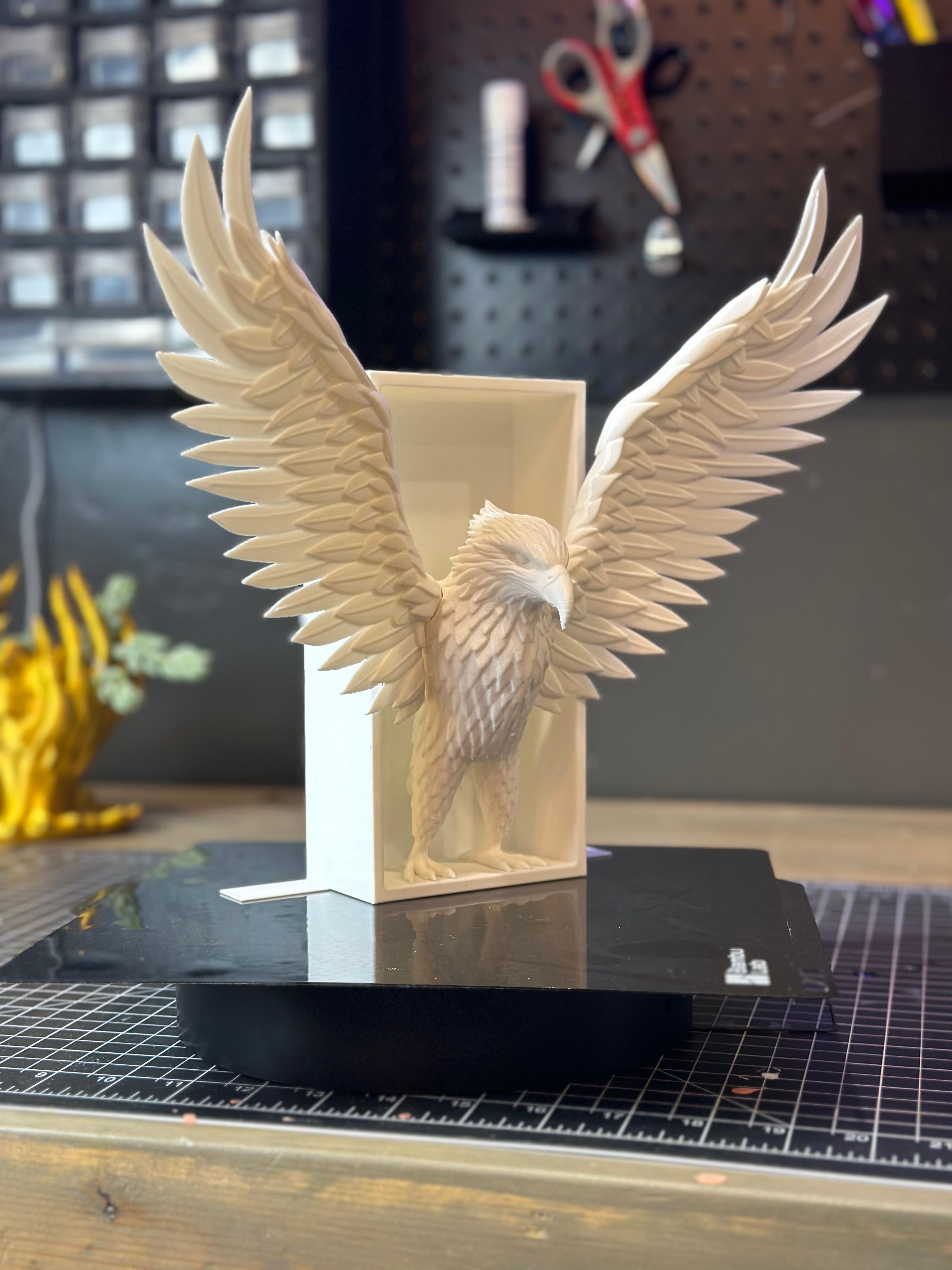 Eagle Emerging- Ravenclaw Inspired Book Nook 3d model