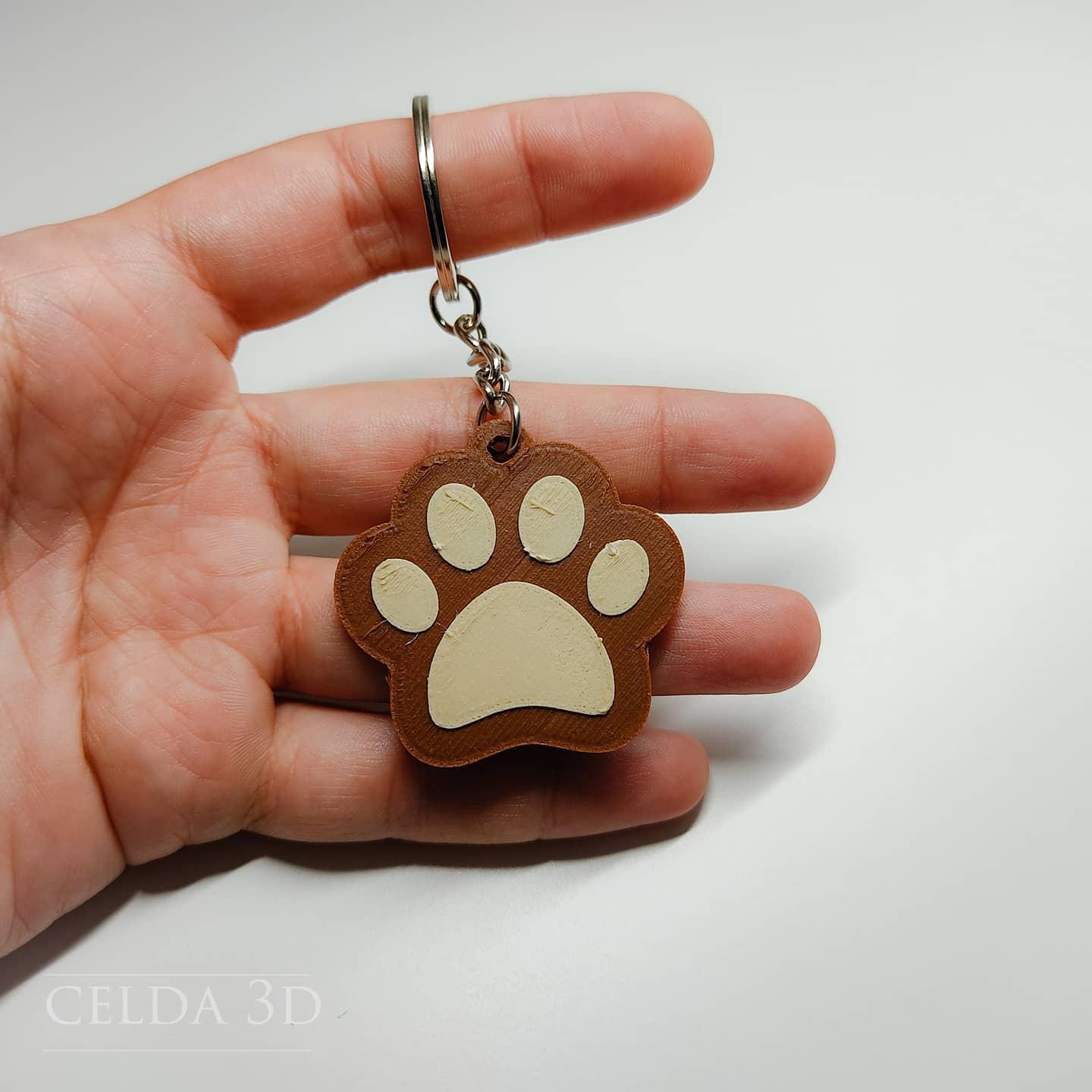 Paw-print keychain 3d model