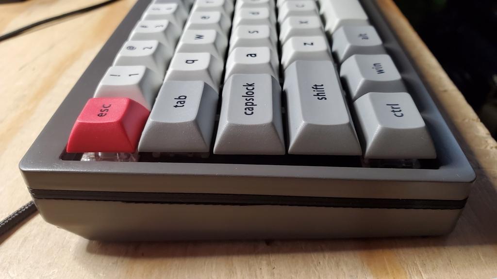 TheAlternate - A Handwired 67 Key Mechanical Keyboard 3d model