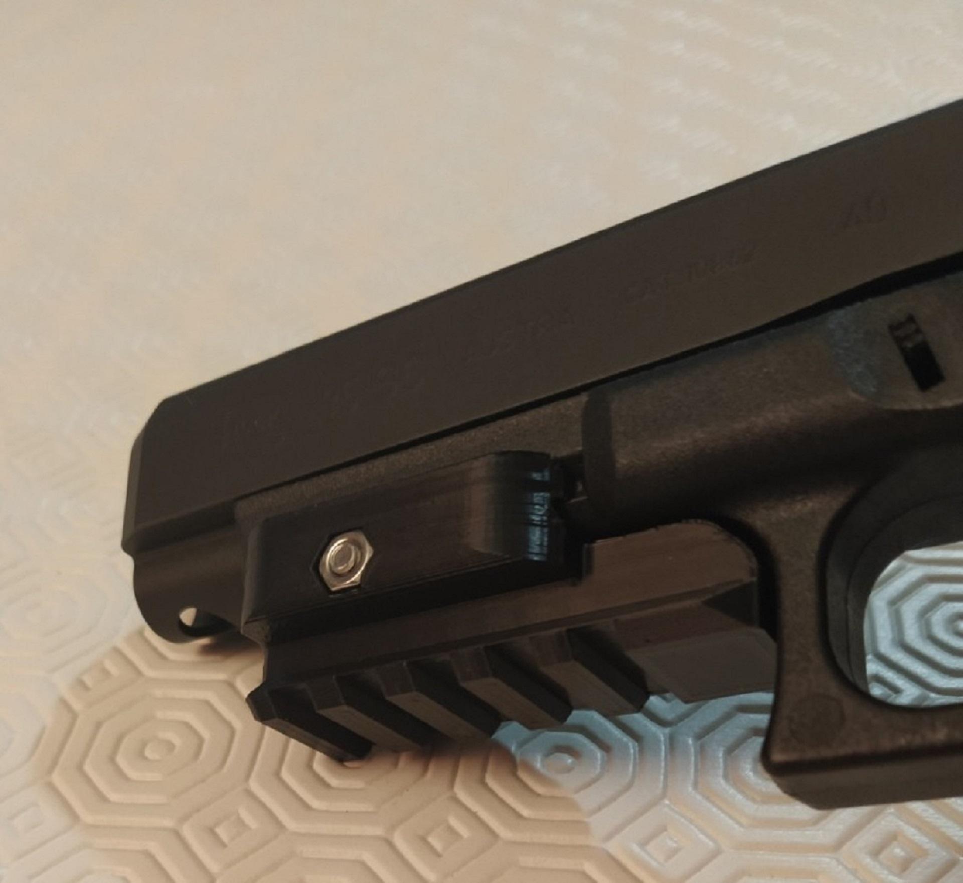 GLOCK GEN3 RAIL ADAPTERS FOR PICATINNY RAIL 3d model