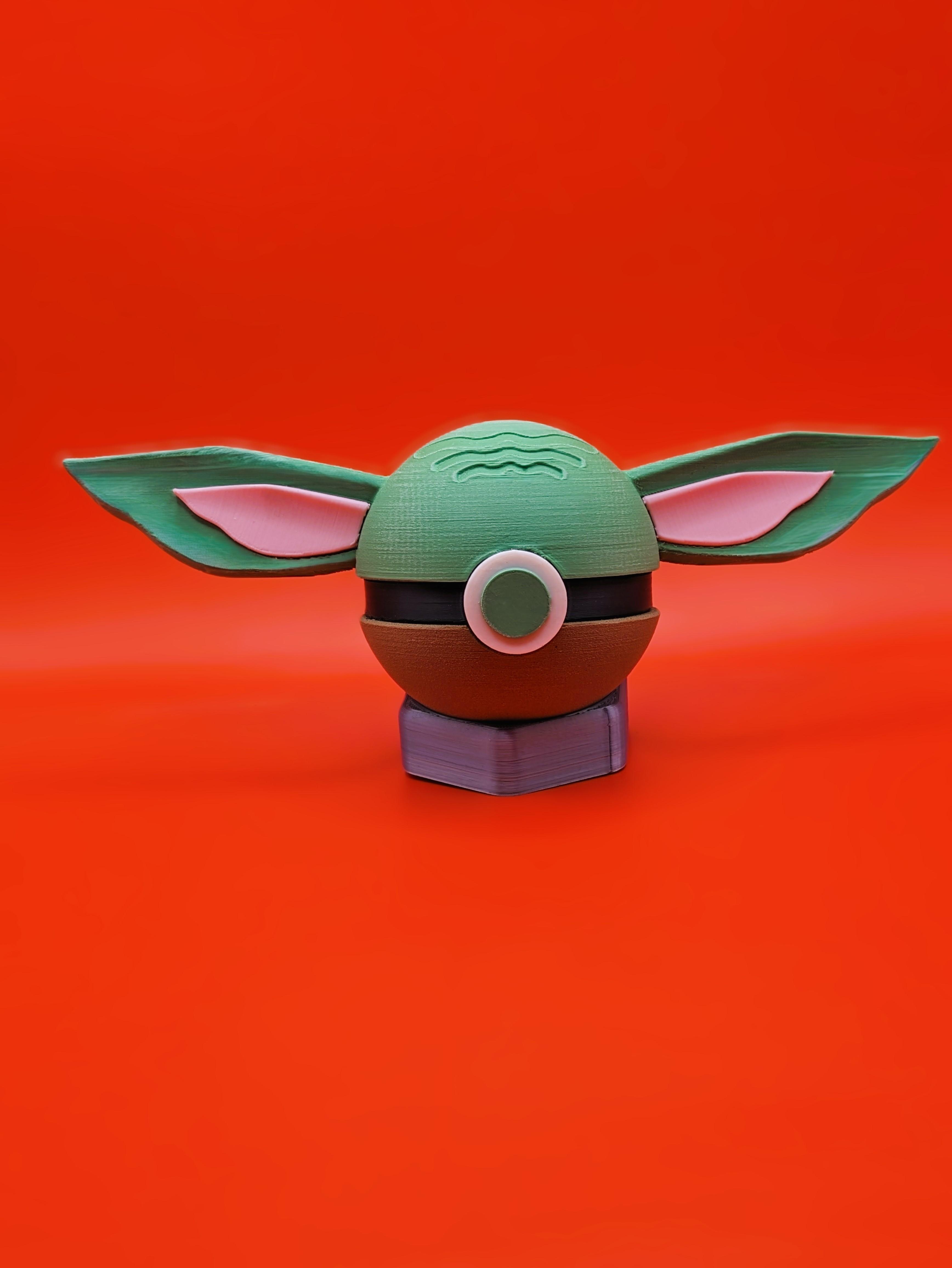 Baby Yoda Pokeball (Multipart & Complete Versions).stl 3d model