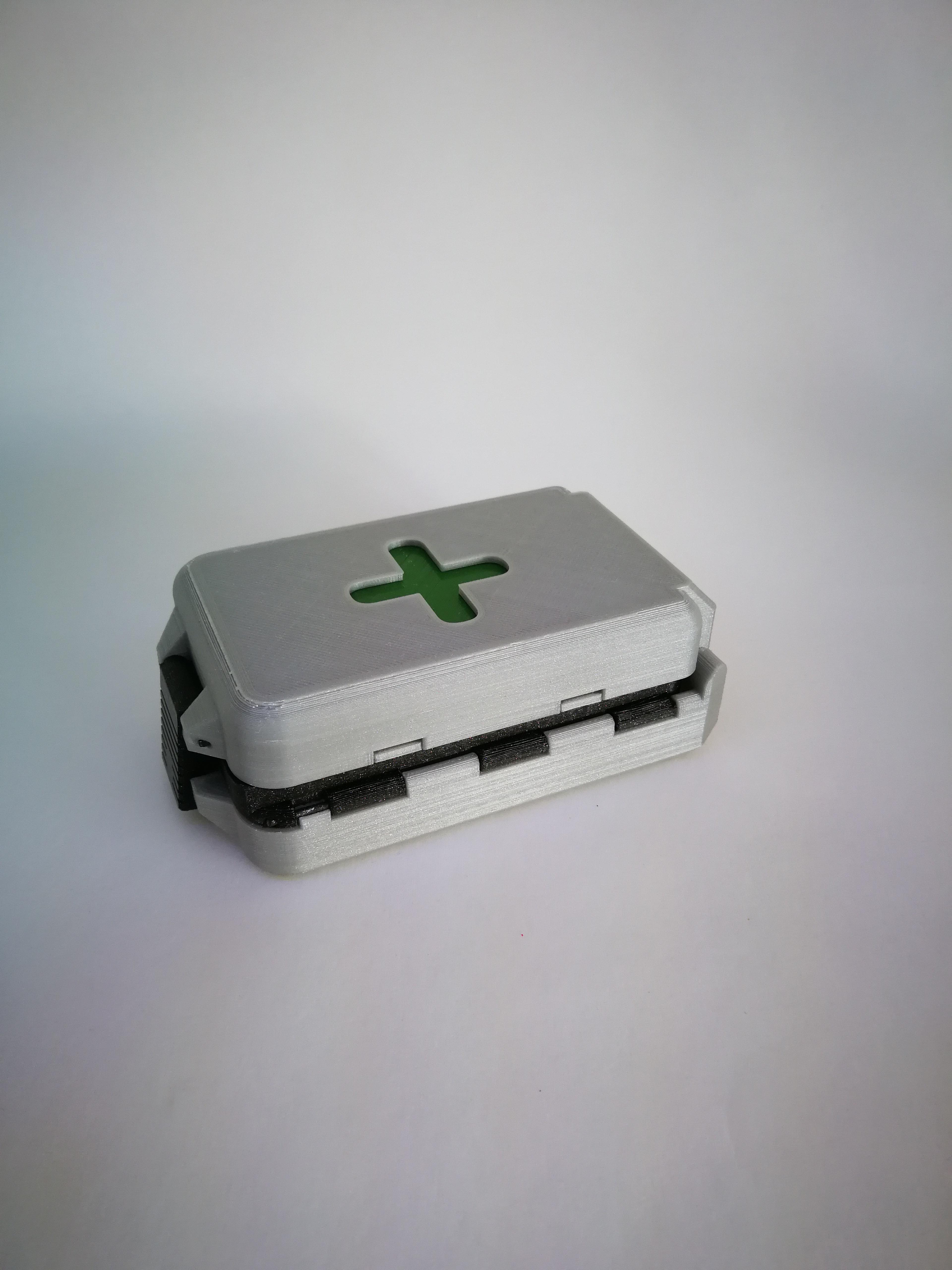 universal box medikit 3d model