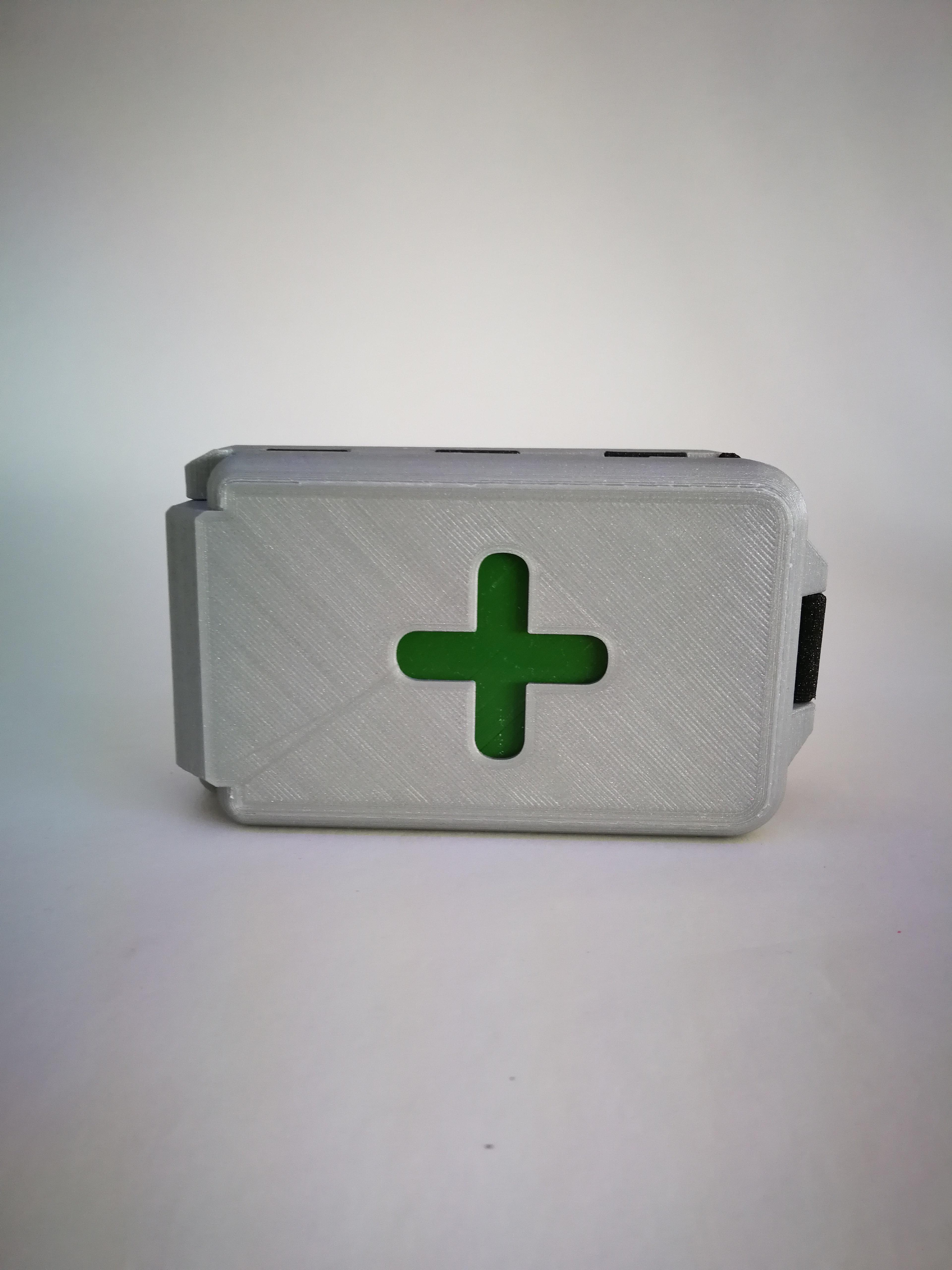 universal box medikit 3d model