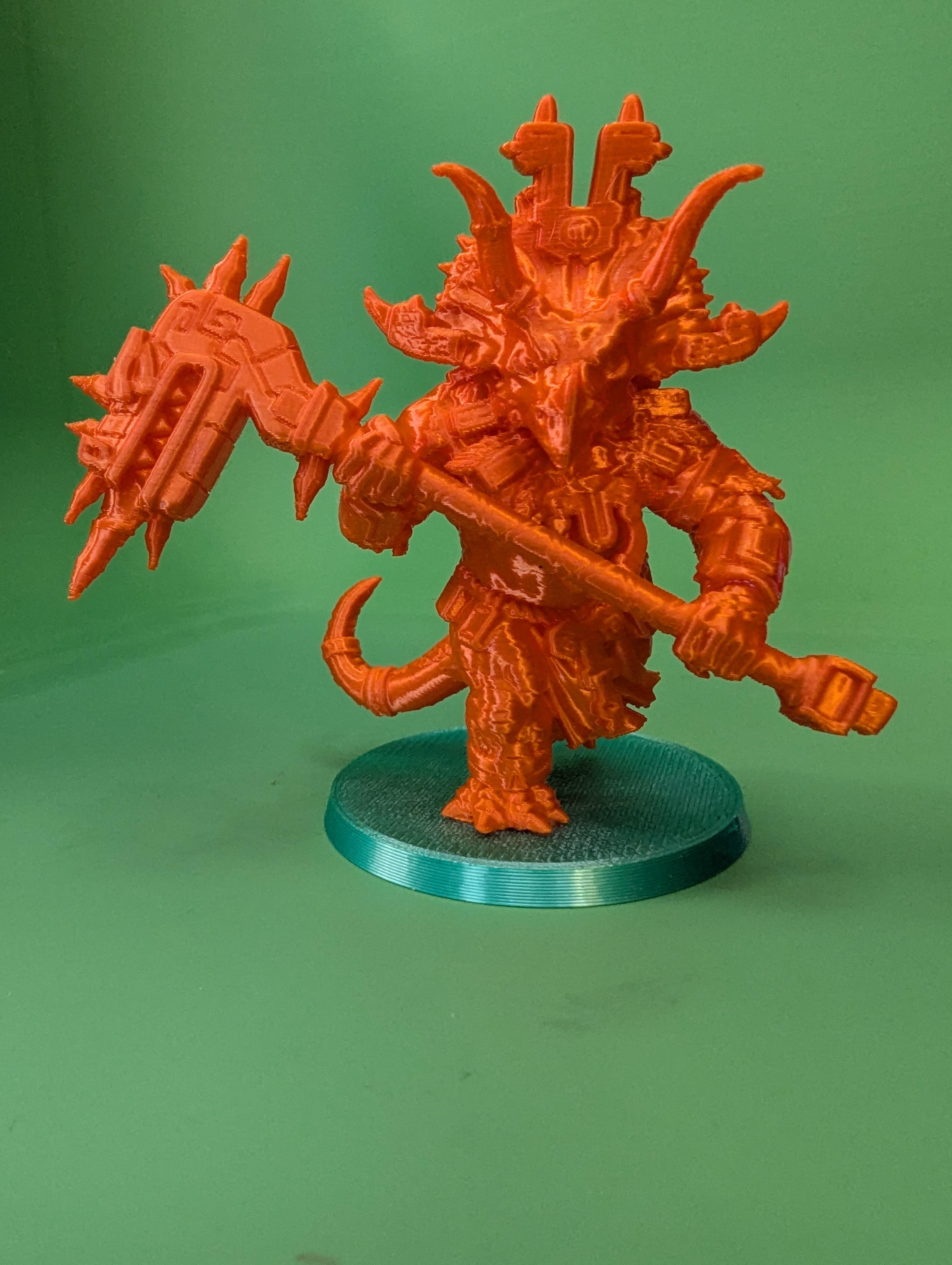 Heavy Guard - With Free Dragon Warhammer - 5e DnD Inspired for RPG and Wargamers - It looks so good. Thank you for the model. Printed with Polymaker silk orange. - 3d model