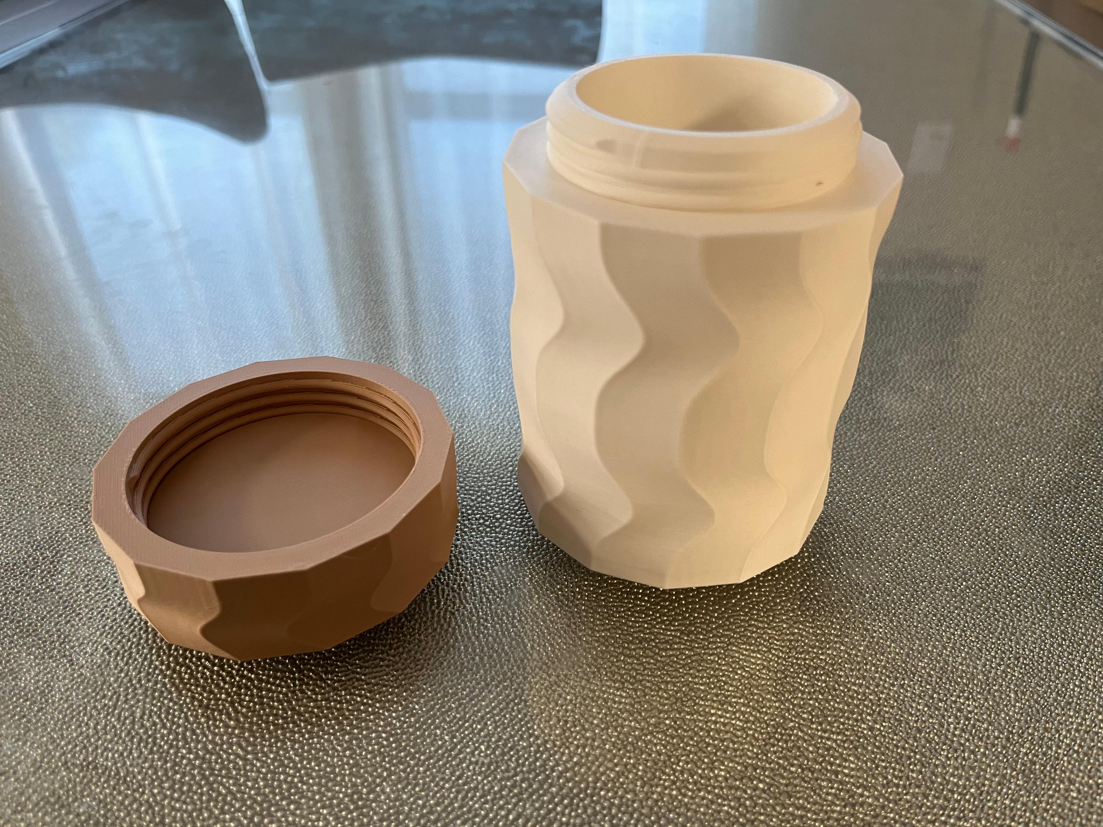 wavy jar (body).stl 3d model