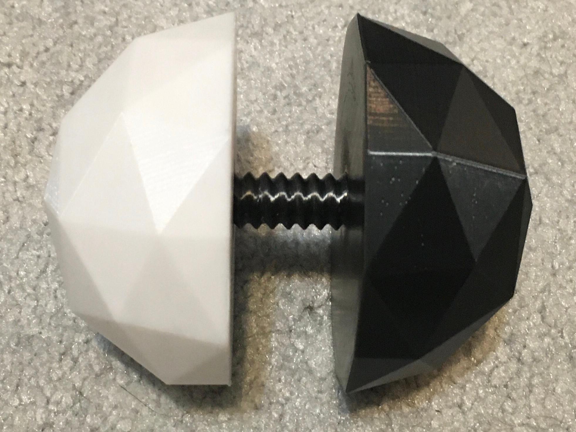 Fin-60-bolt.obj - 3D Printed Results showing how to assemble the two halves. - 3d model