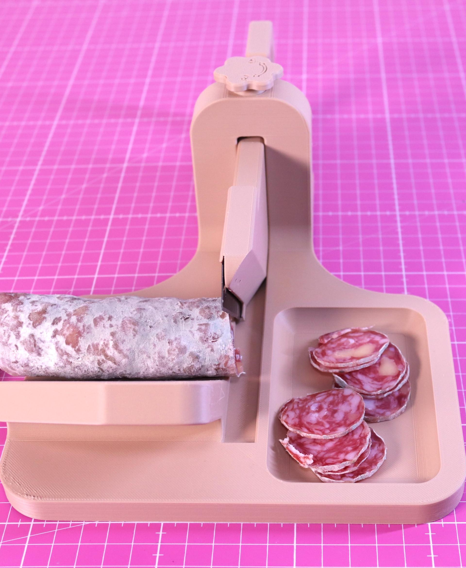 Sausage & vegetables slicer guillotine  3d model