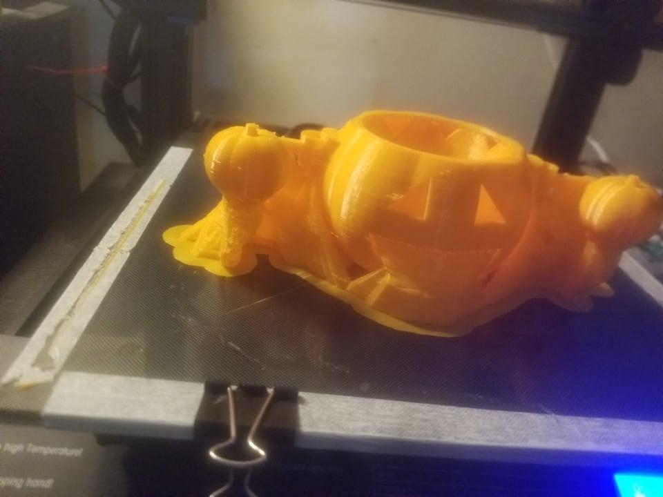 FHW: Pumpkin Battle Bot (for dad) 3d model