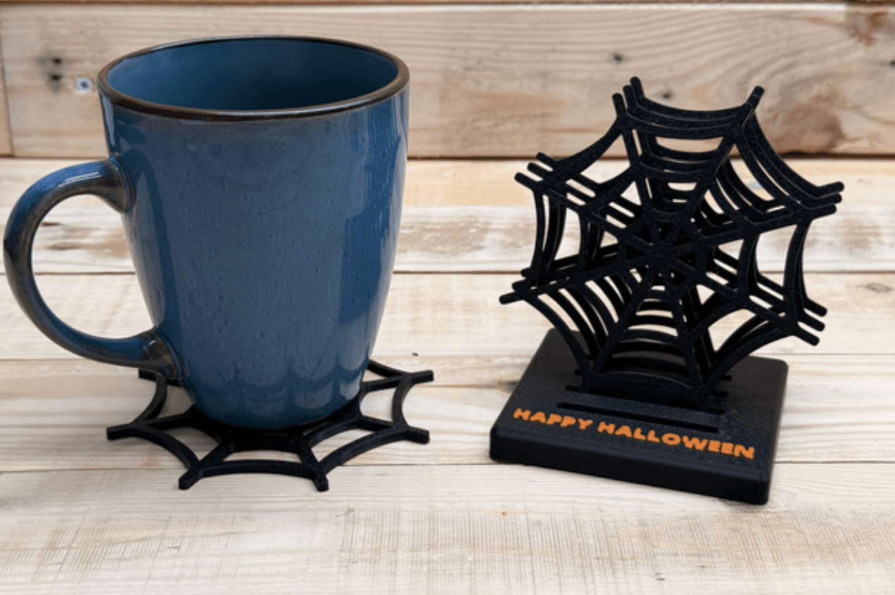 4 Cobweb coaster with stand 3d model