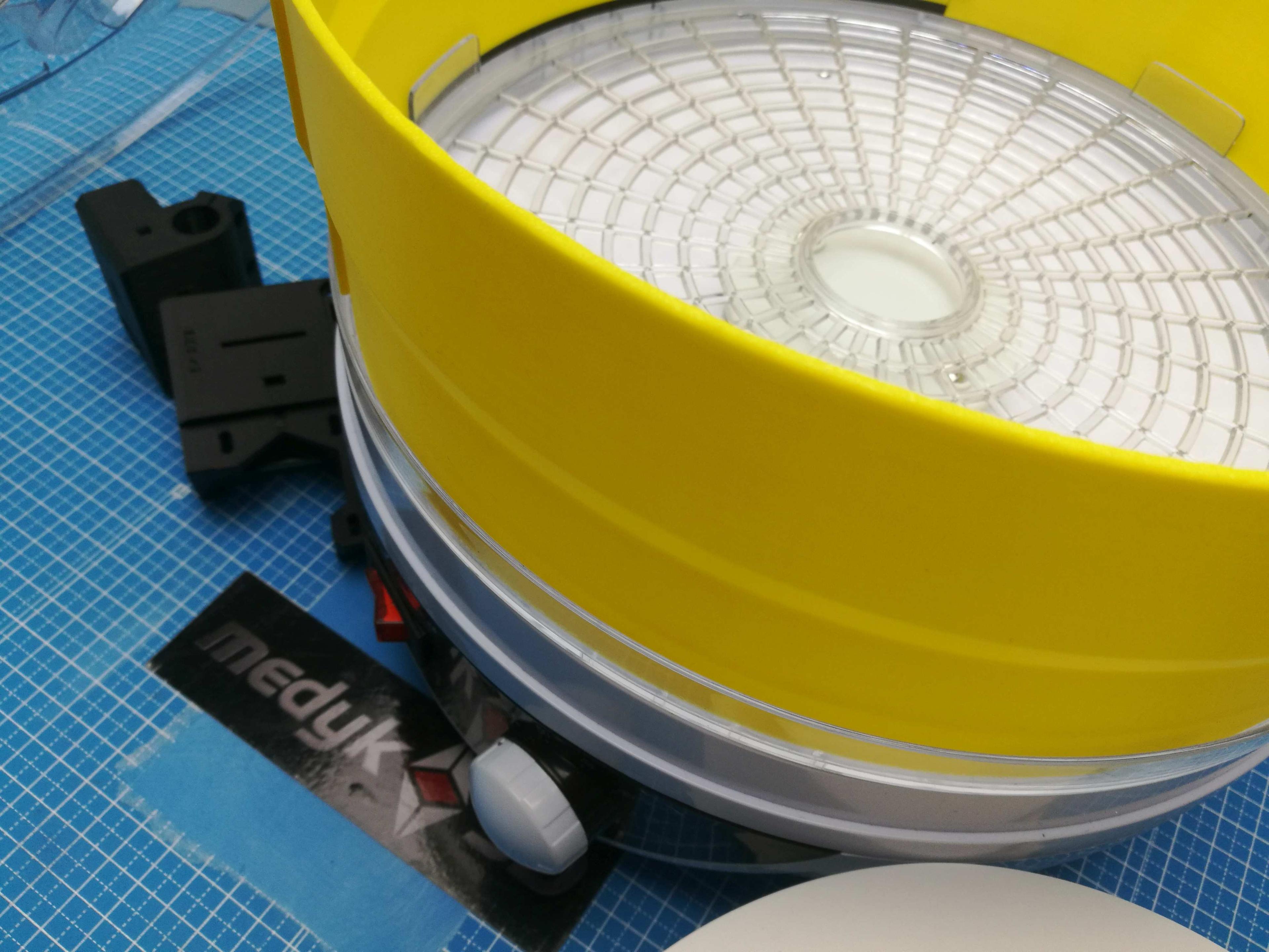 Filament Dryer - DIY from food dehydrator - v1 3d model