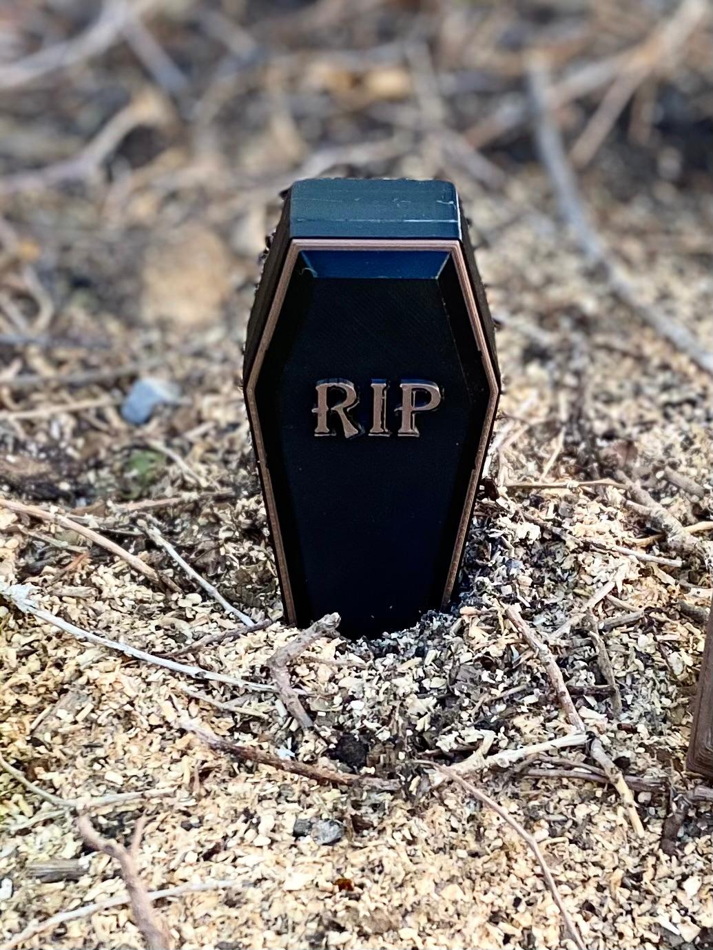 Coffin - 4 snap lid - RIP 3d model