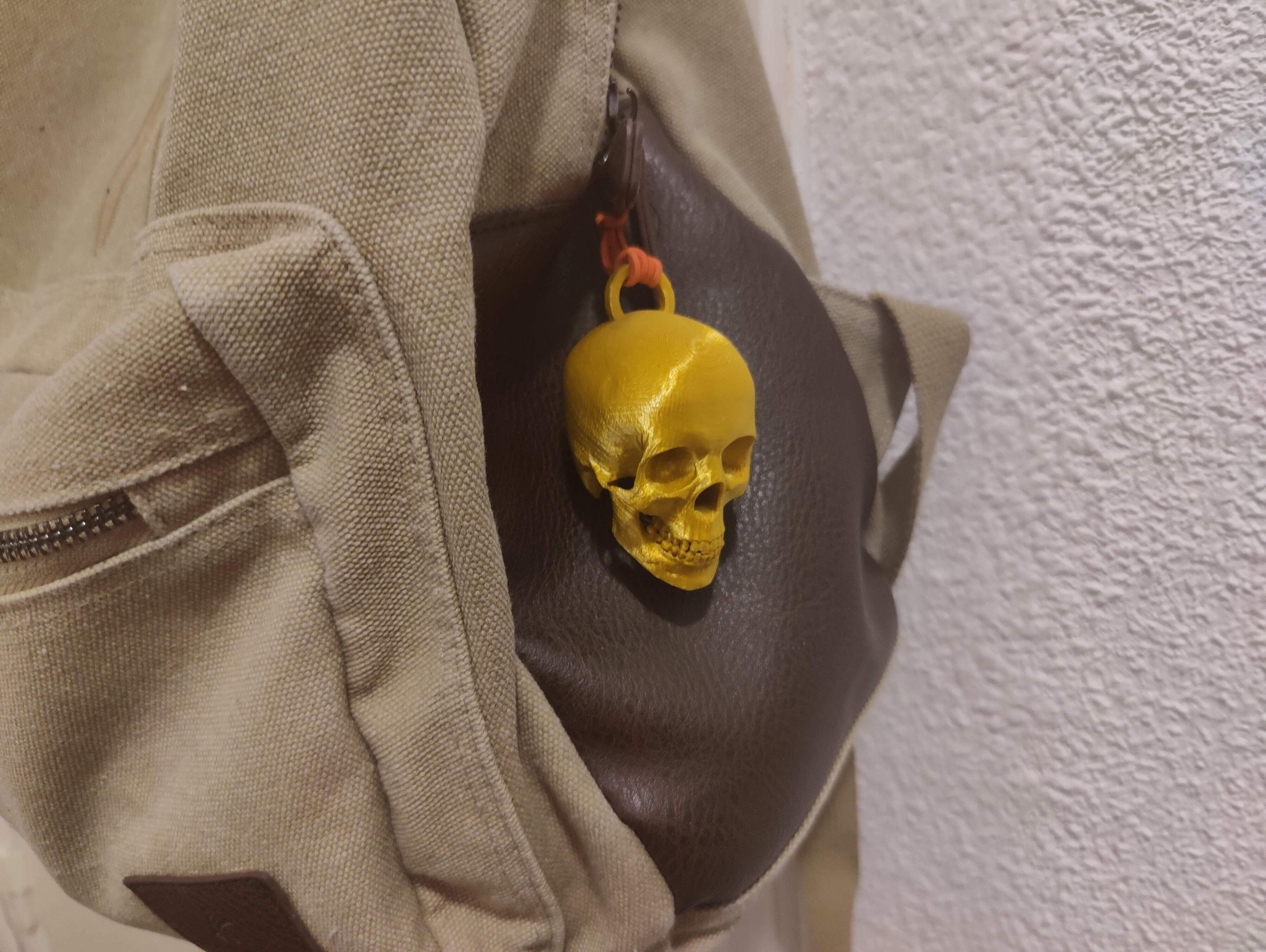 Skull keychain 3d model