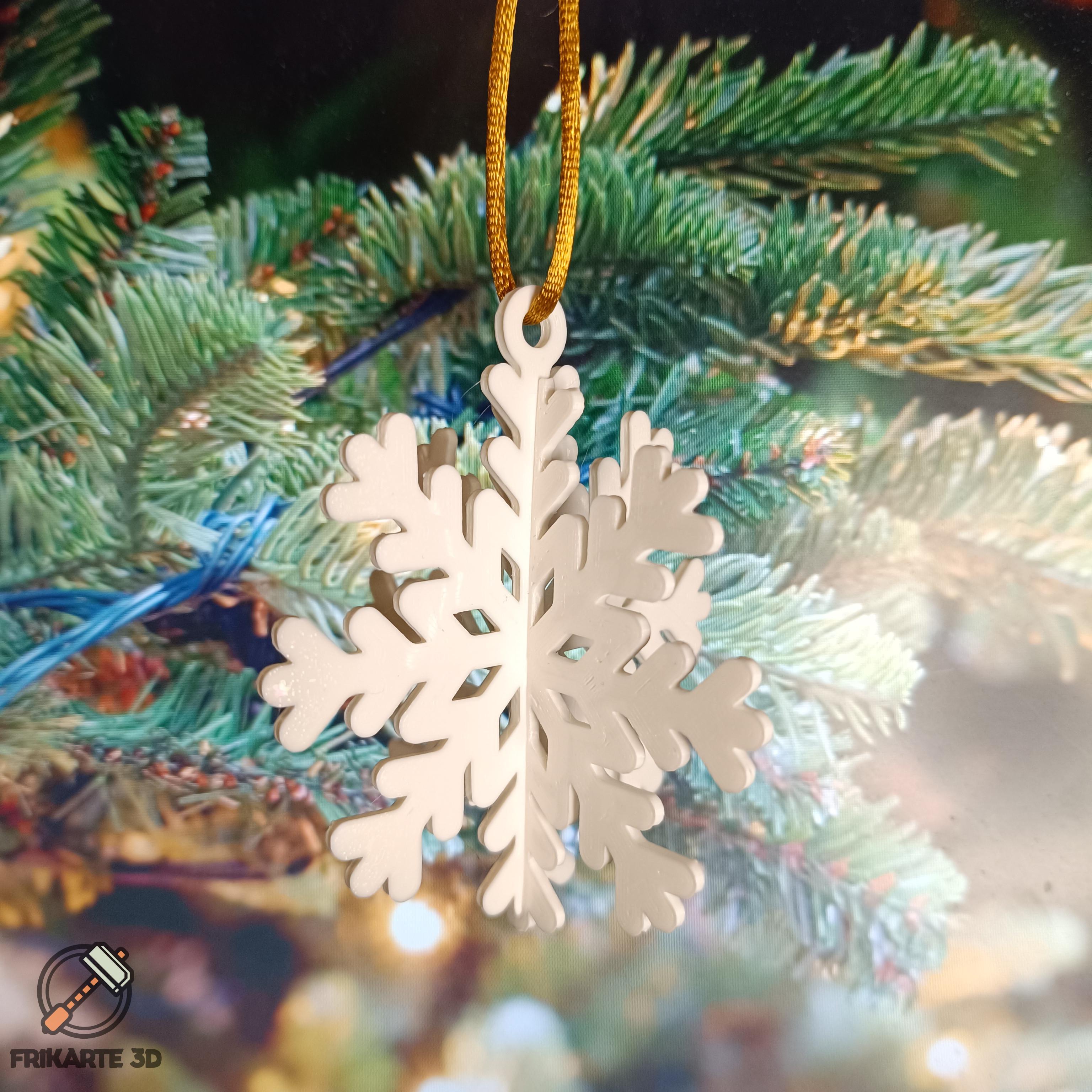 Ice Crystal Christmas Ornament #2 3d model