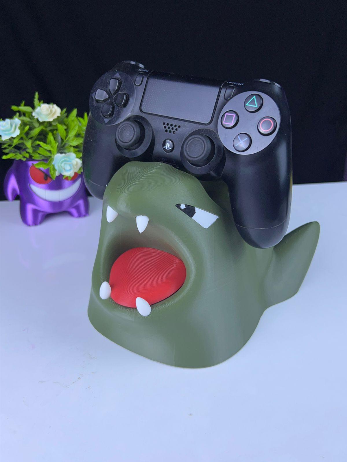 Tyranitar Controller Holdeer - Multipart 3d model